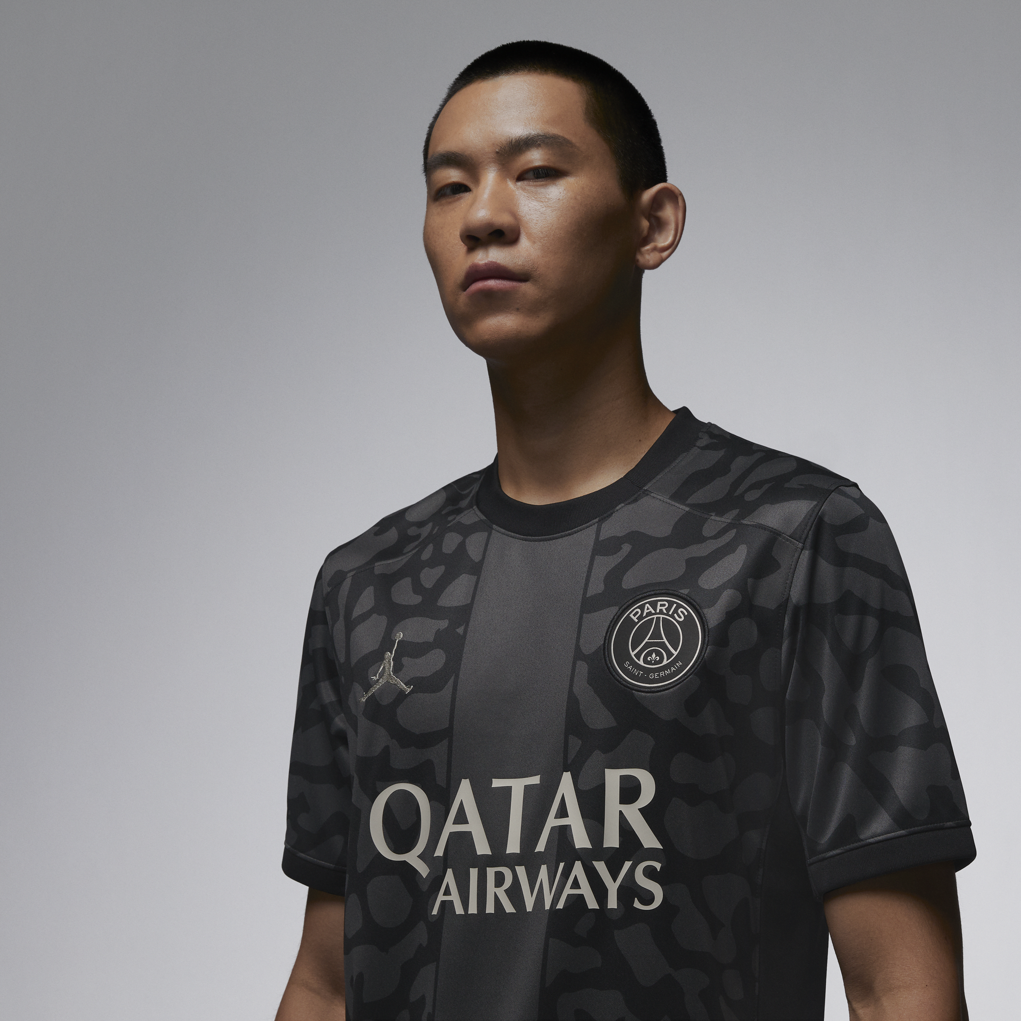 Shop Paris Saint Germain 2023 24 Stadium Third Men s Jordan Dri