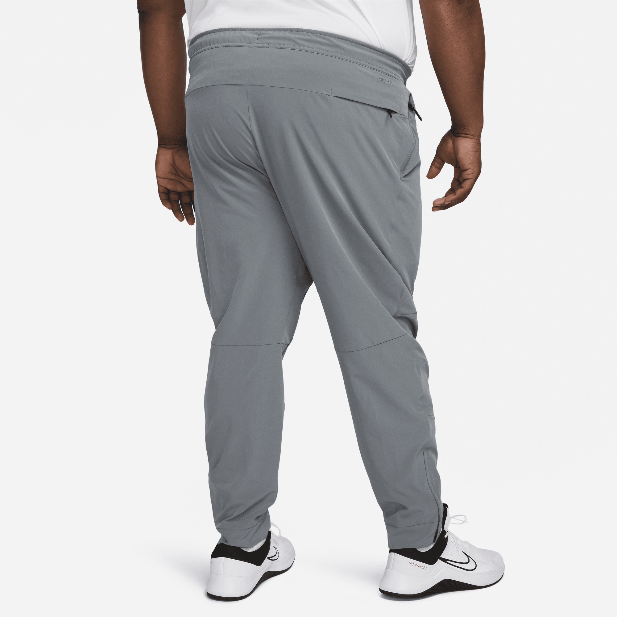 Nike sales tapered pants