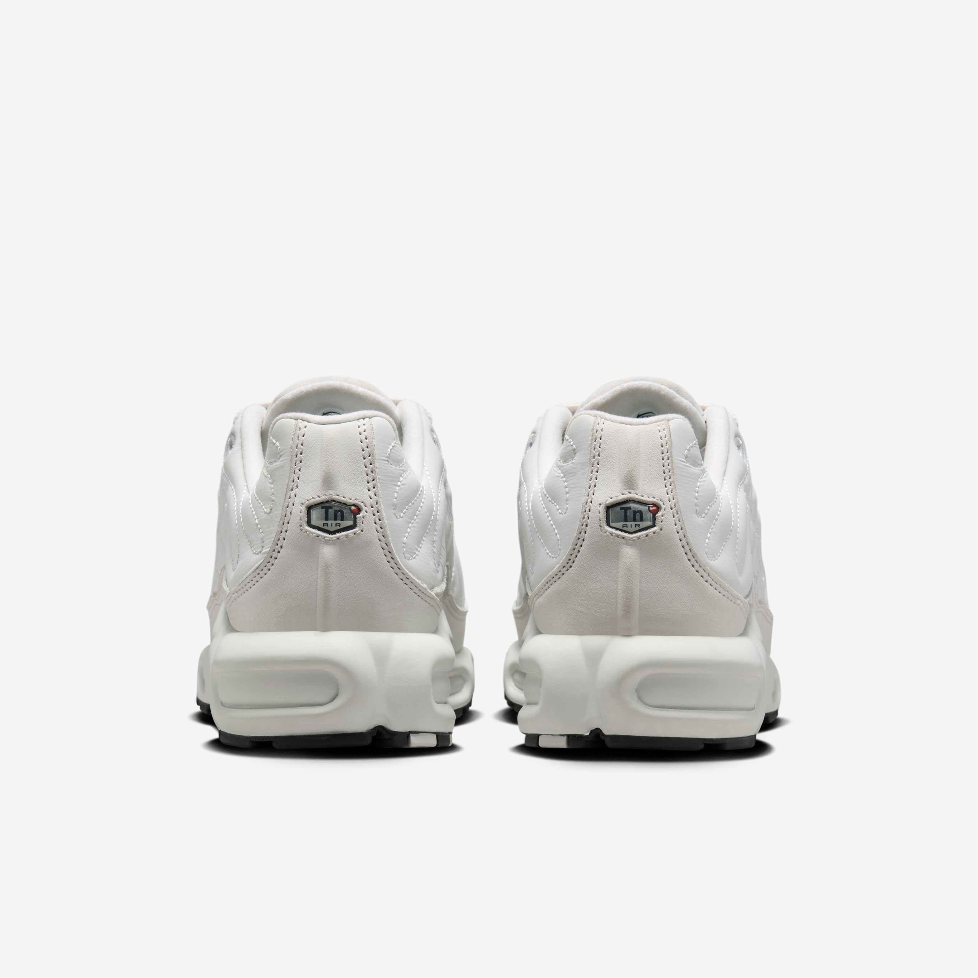 Nike Air Max Plus image number 5