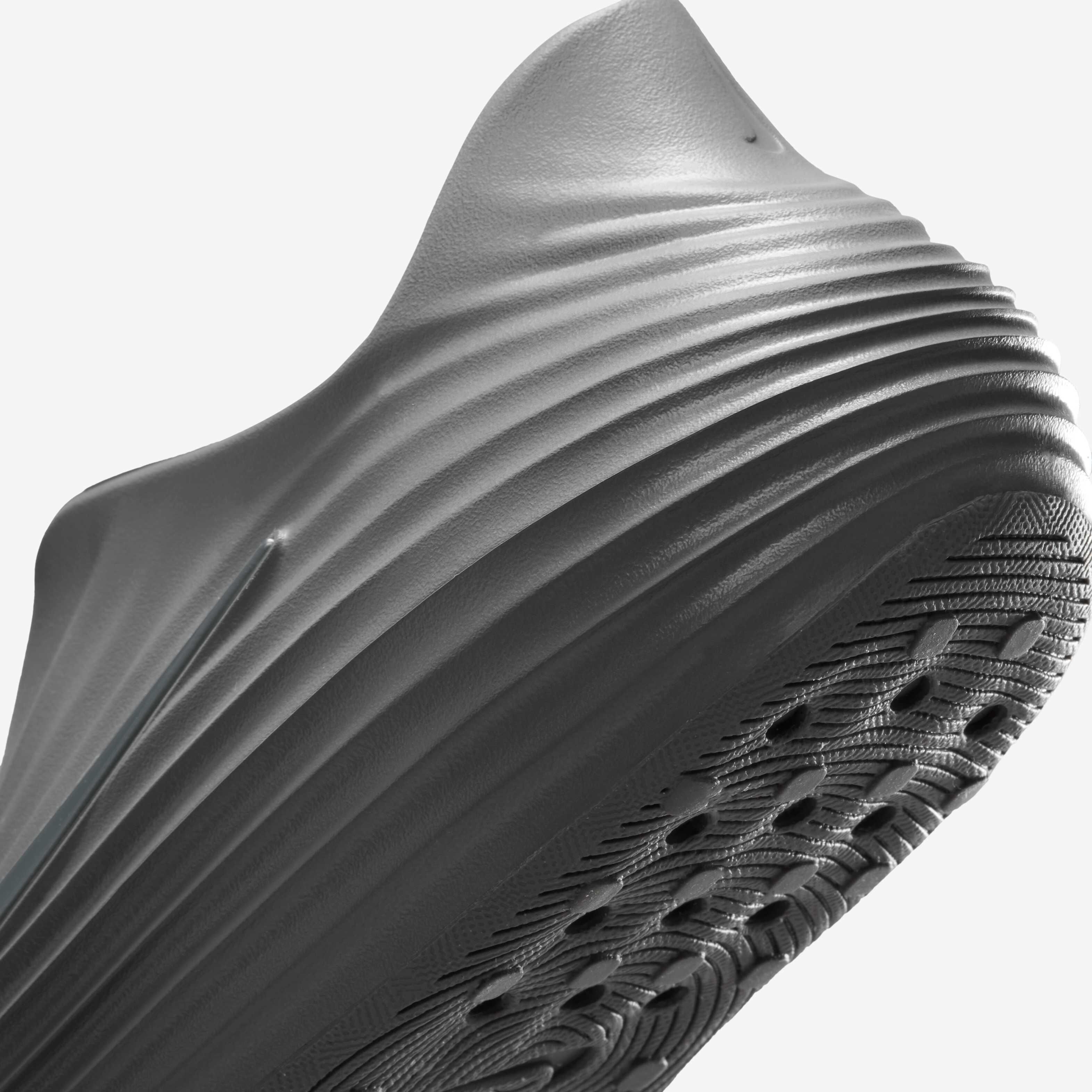 Nike ReactX Rejuven8 image number 7