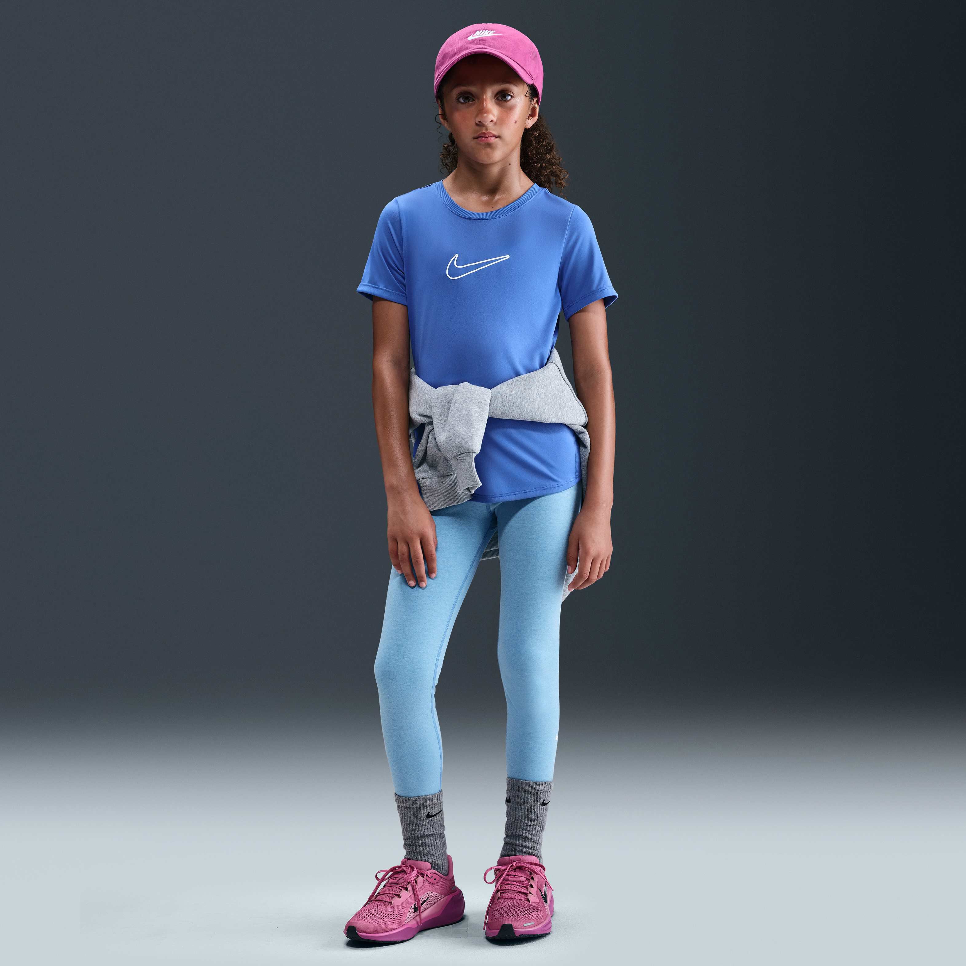 Nike One Fitted image number 3