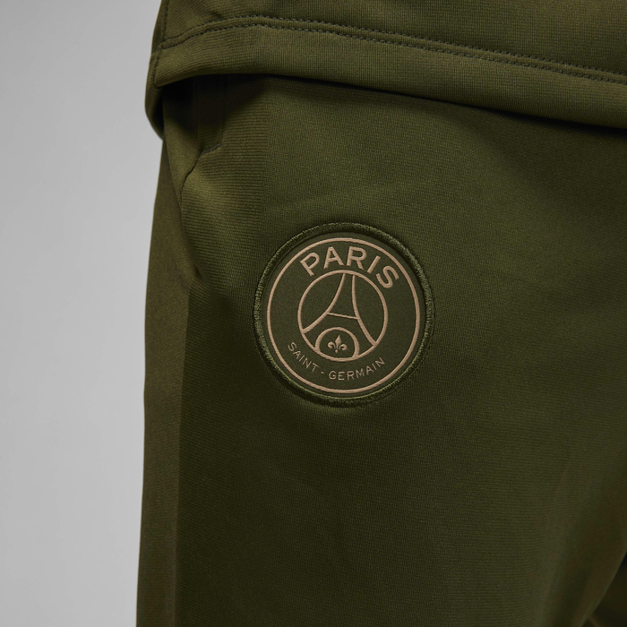 باريس سان جيرمان سترايك البديل image number 8 باريس سان جيرمان سترايك البديل image number 8