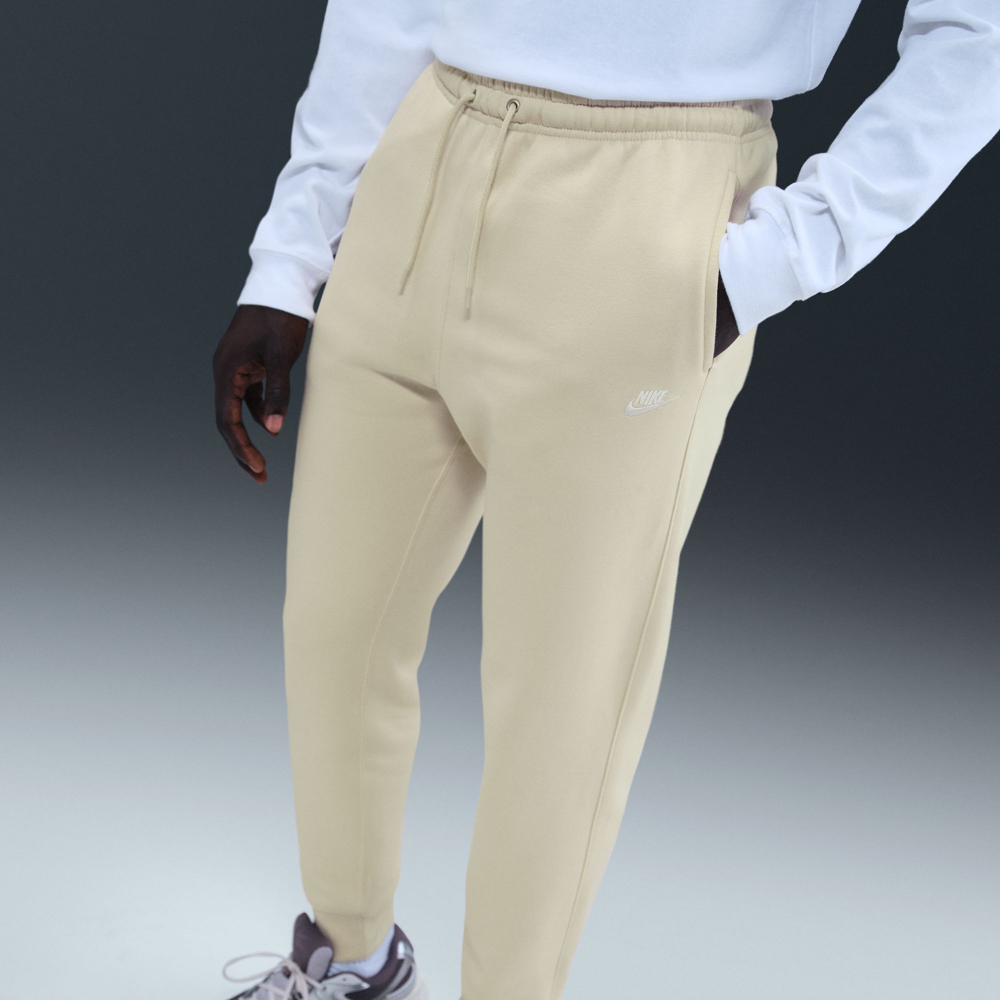 Nike Club image number 4