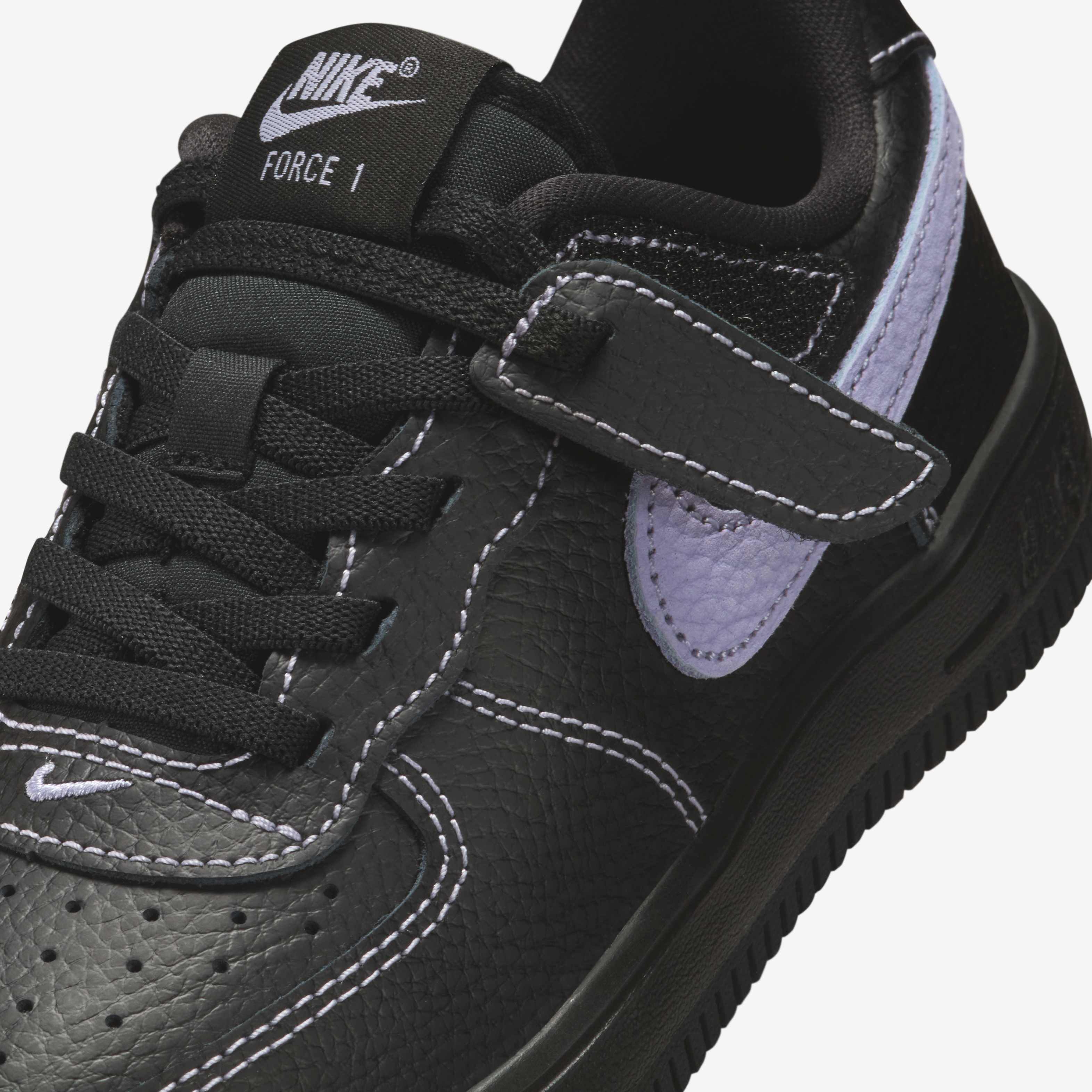 Nike Force 1 Low LV8 EasyOn image number 6