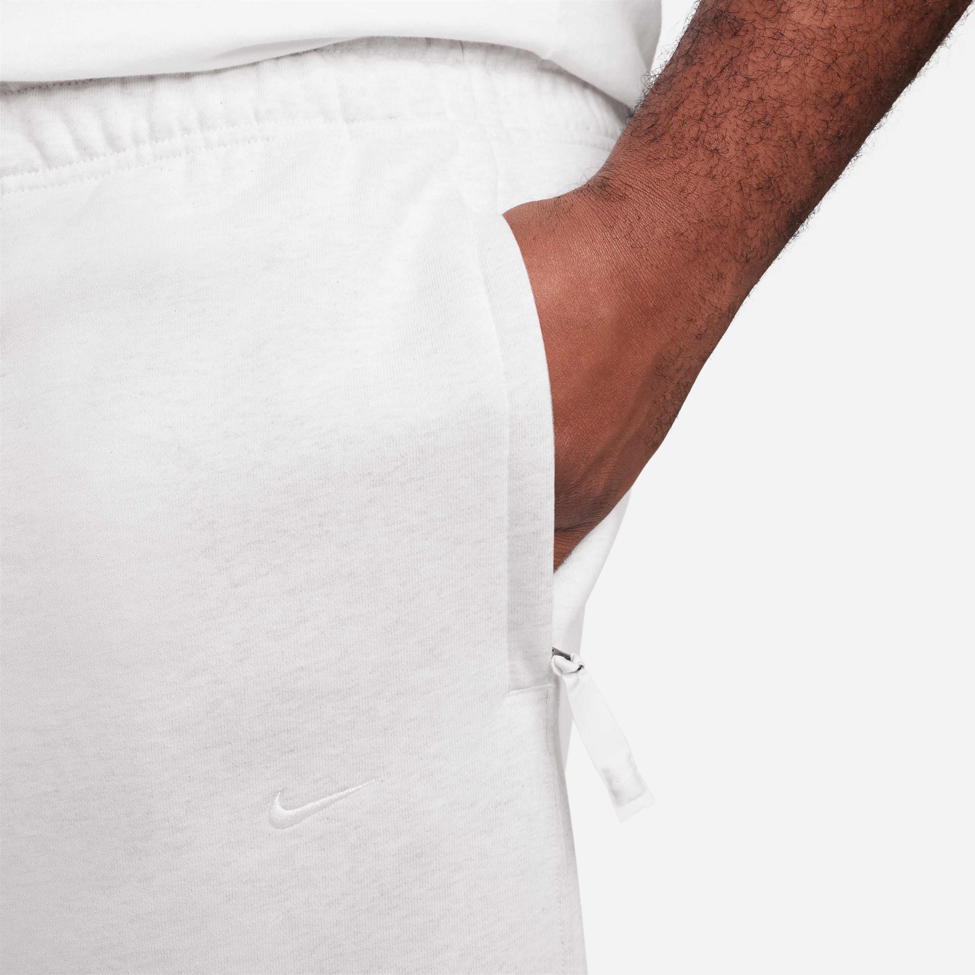 نايكي سولو سووش image number 9