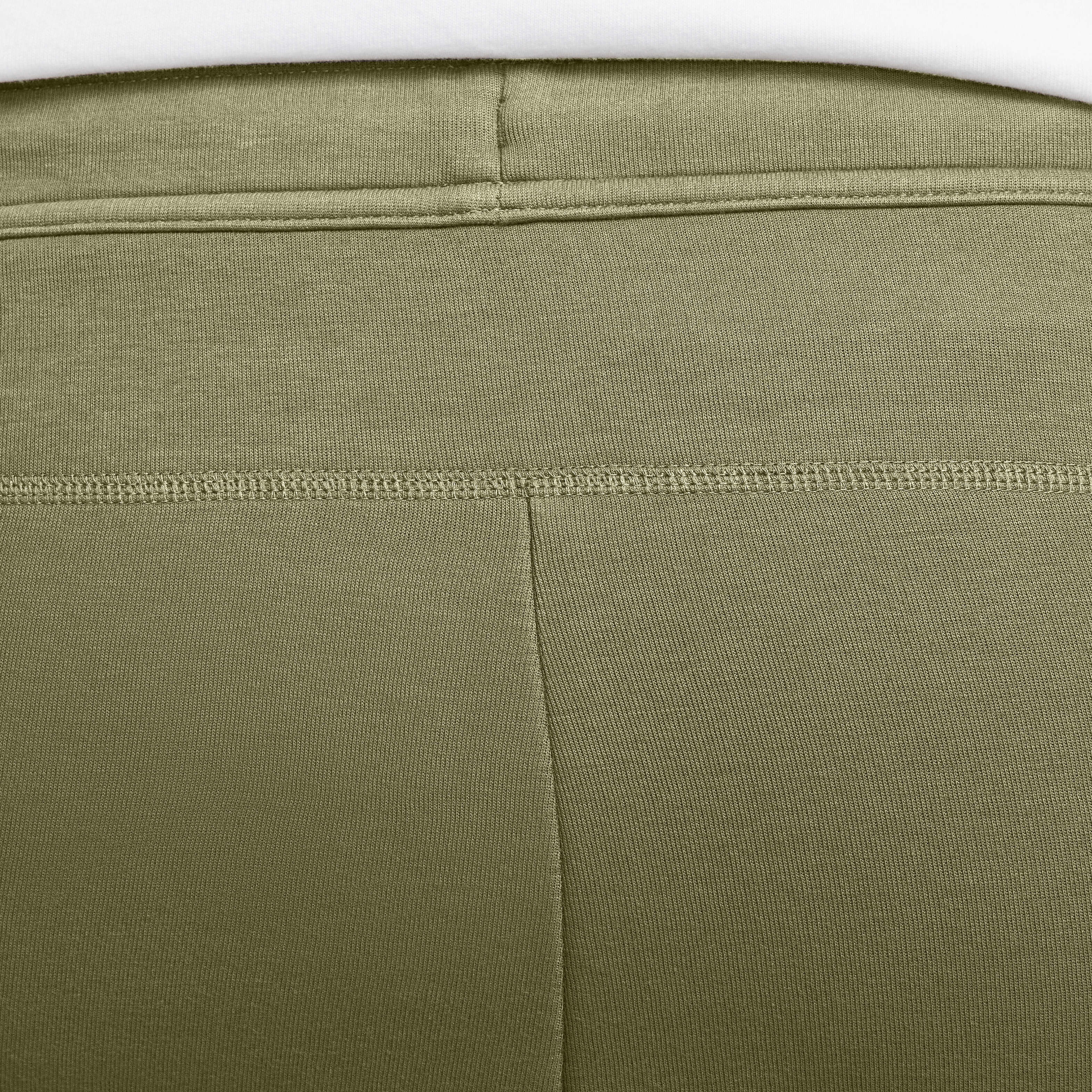 Nike Sportswear Tech Fleece image number 16