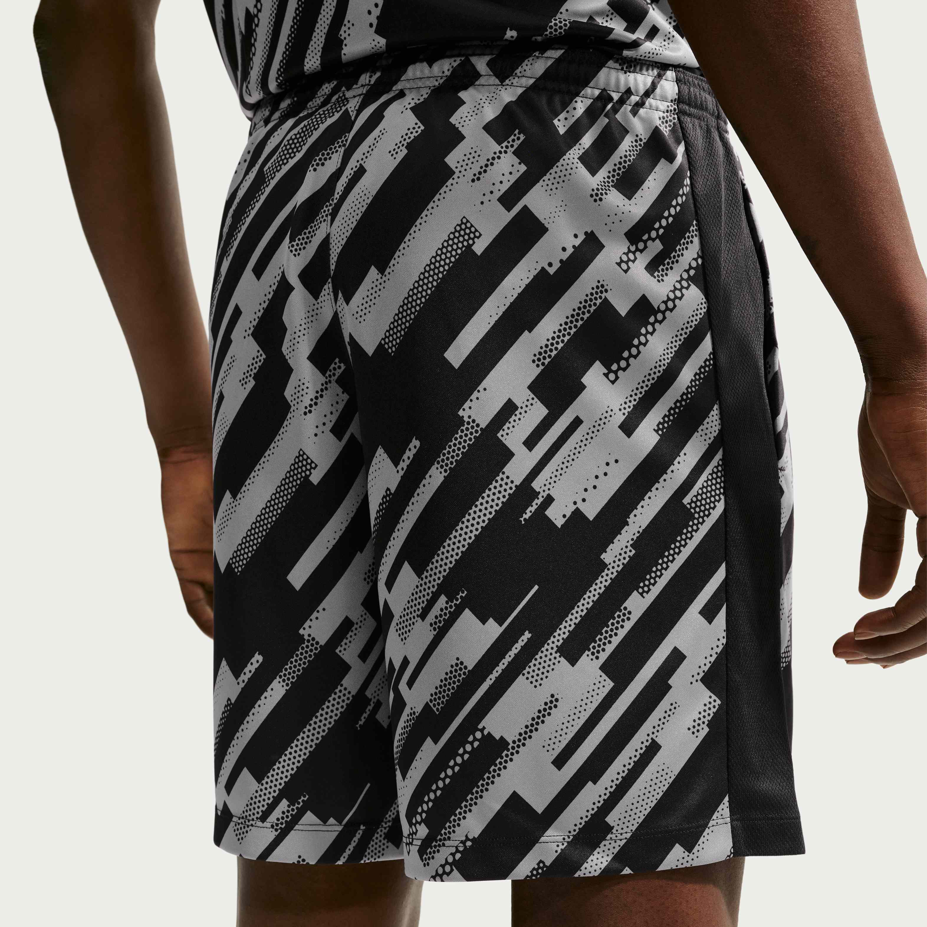 Nike Academy+ image number 2