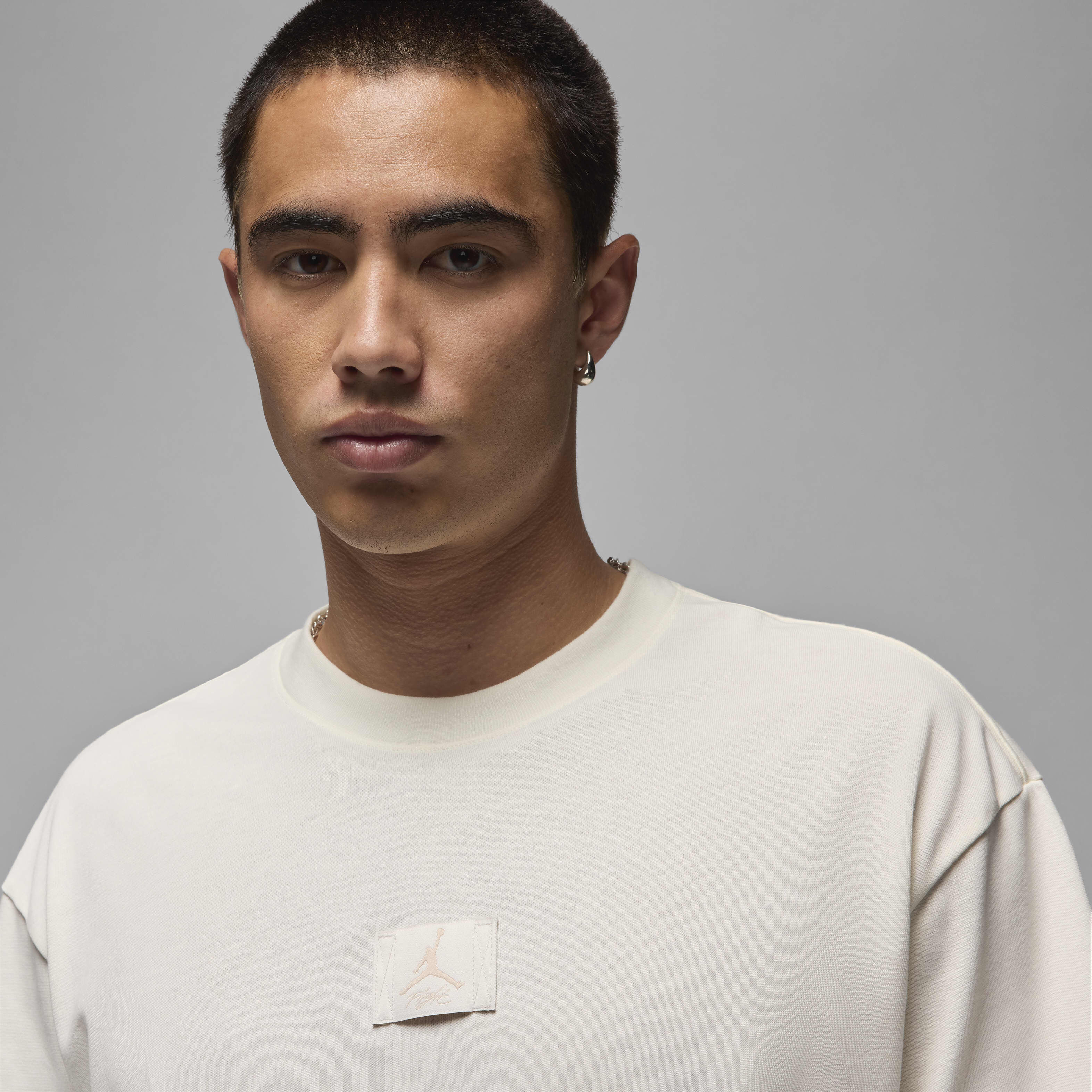 Jordan Flight Essentials 85 image number 2