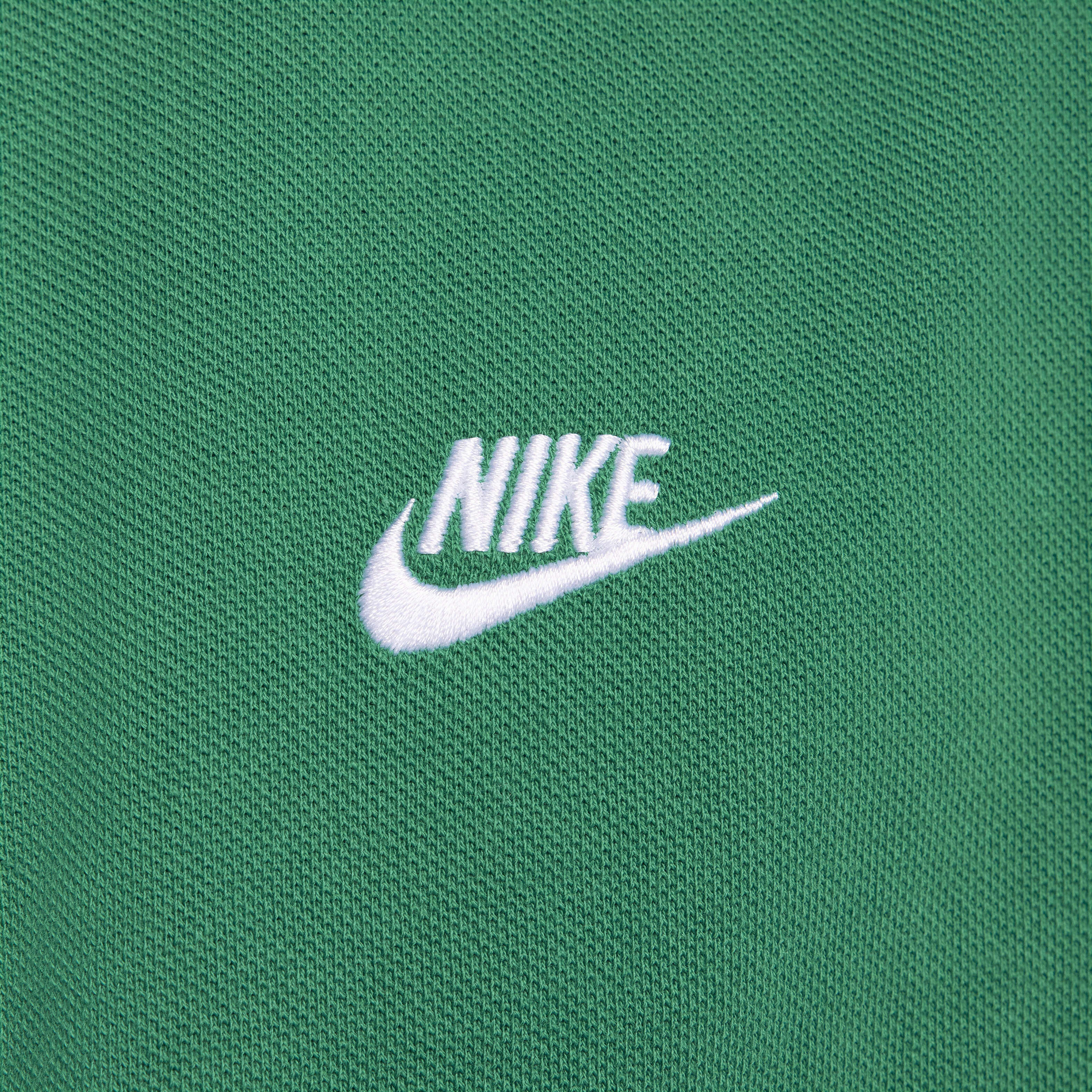 Nike Club image number 3