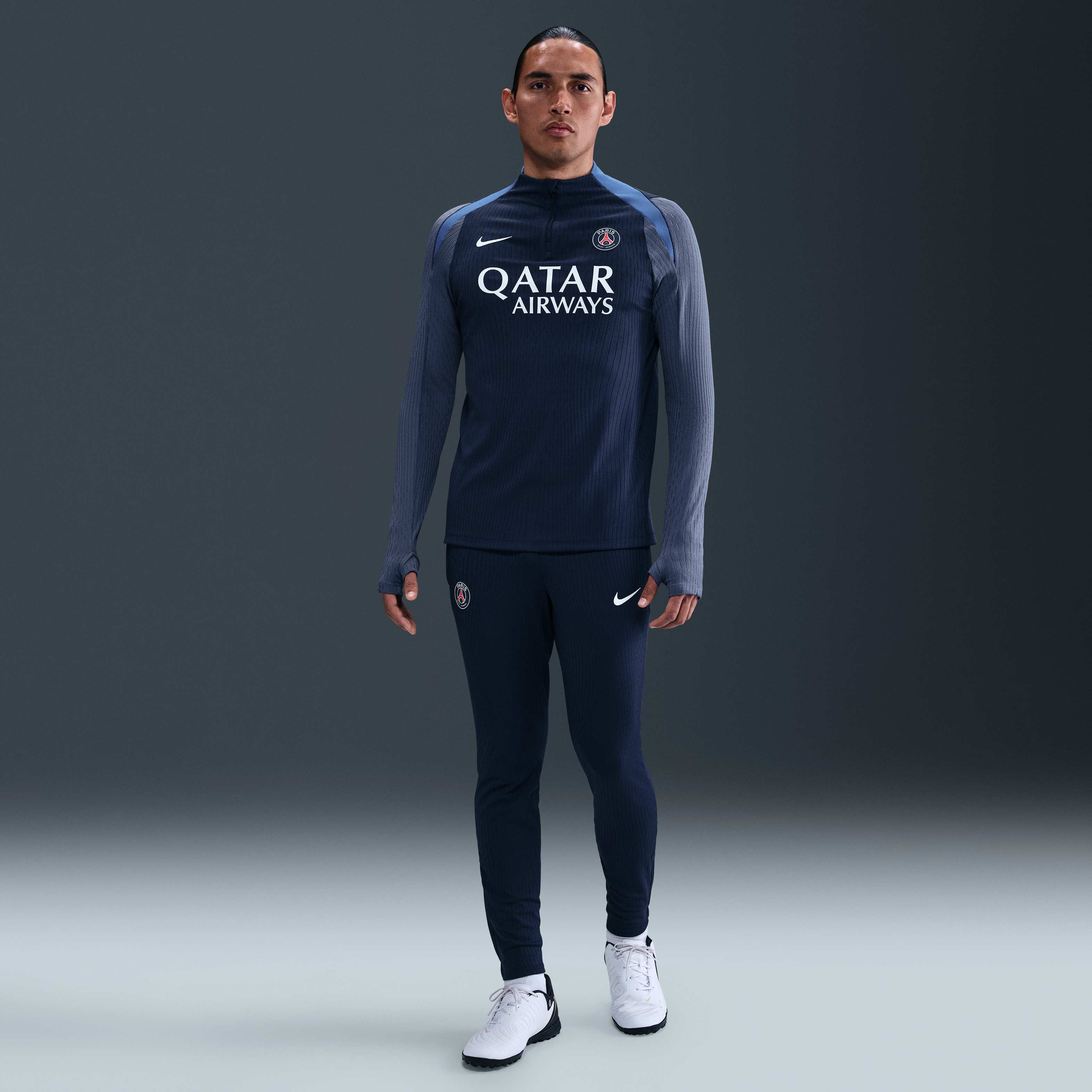 باريس سان جيرمان سترايك ايليت image number 0