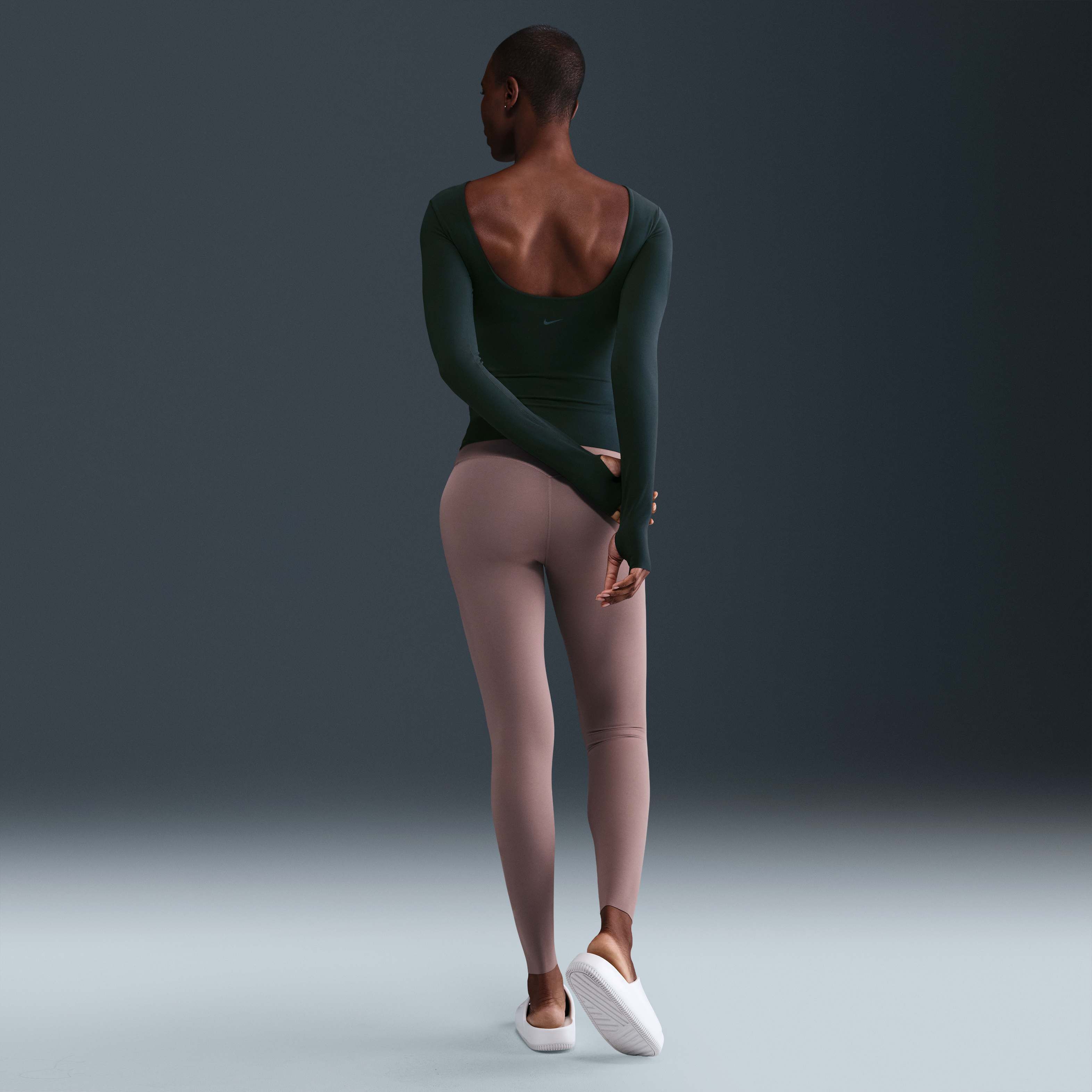 Nike Zenvy image number 4