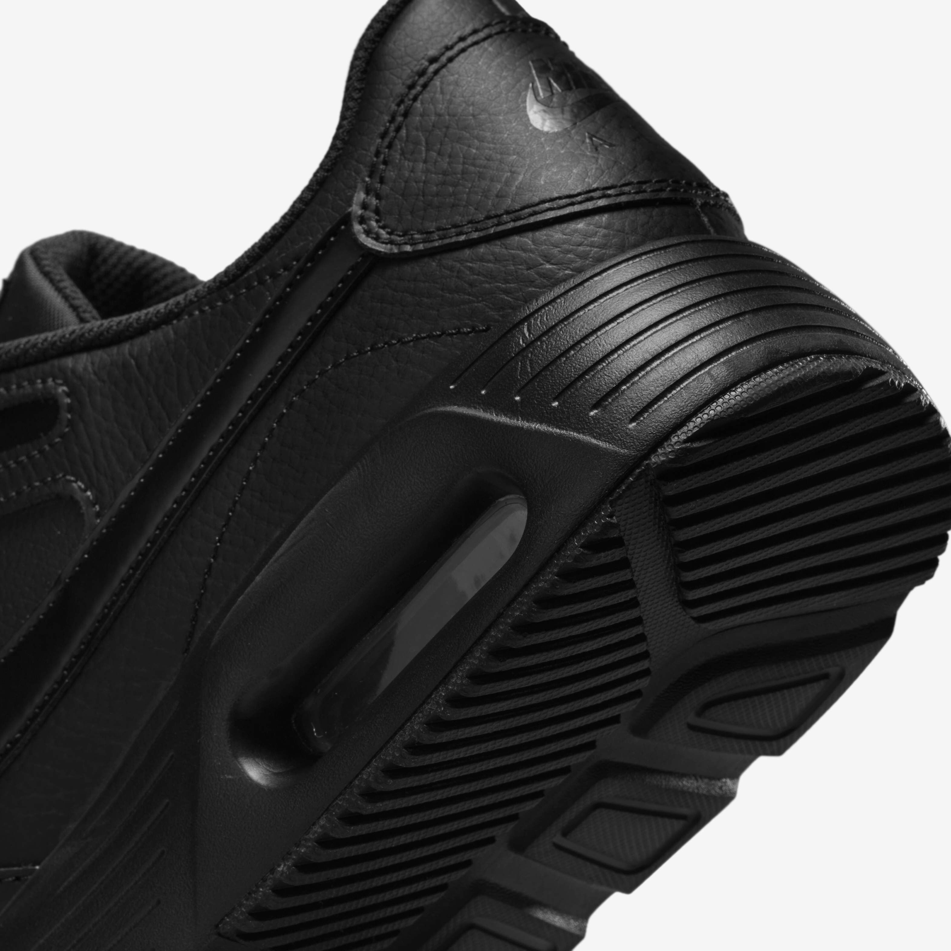 Buy Nike Air Max SC Leather Men s Shoes Nike UAE Official