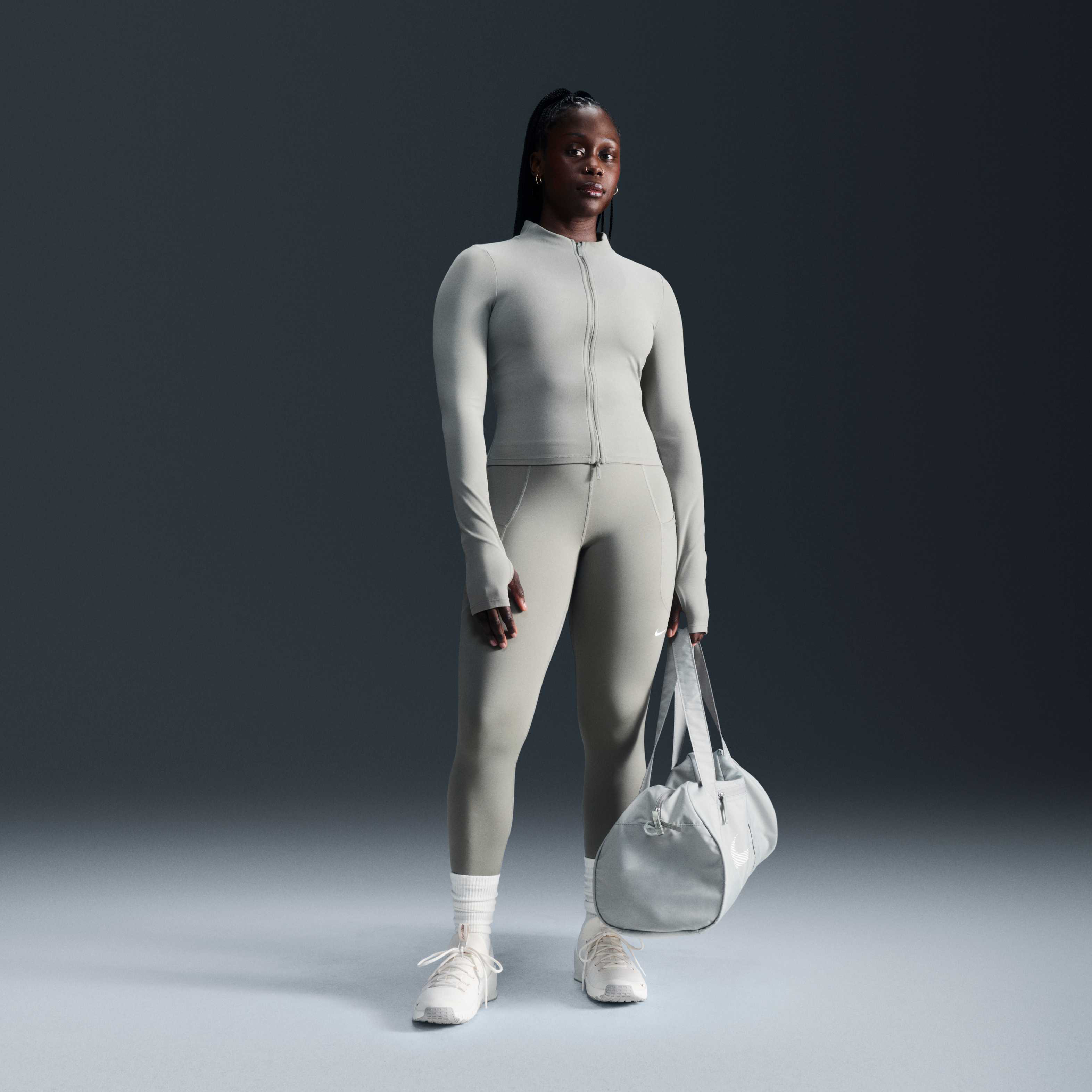 Nike Zenvy image number 3