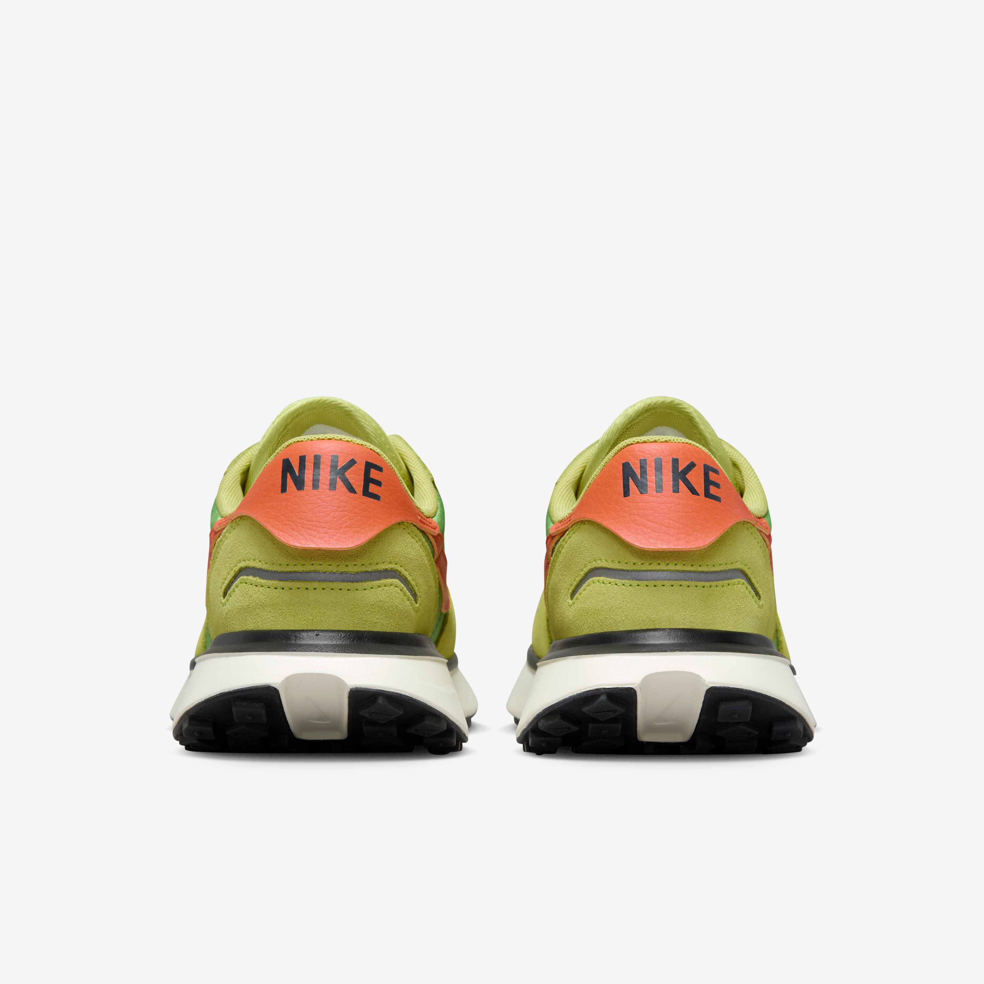 Nike Phoenix Waffle image number 5