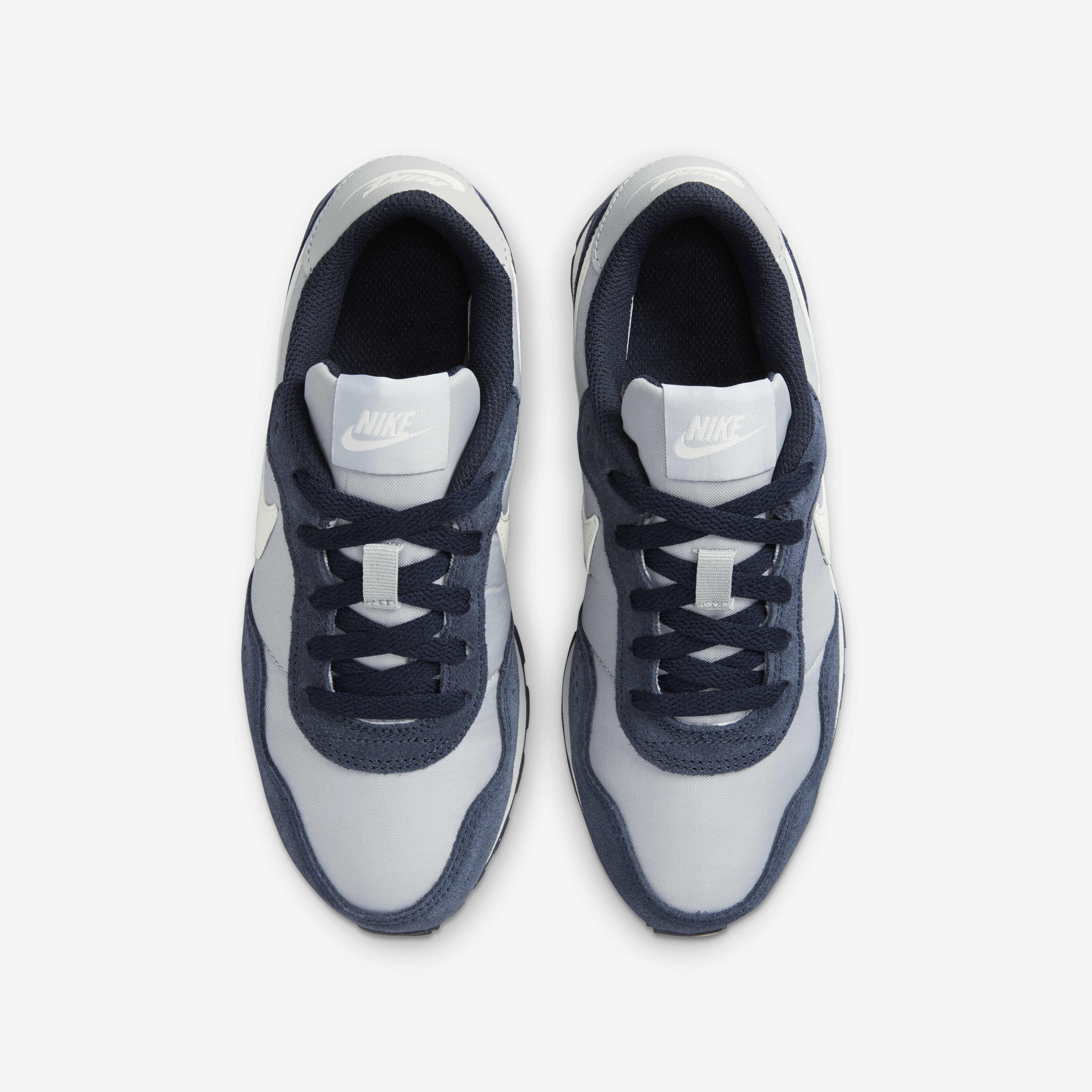 نايكي ام دي فاليانت image number 3