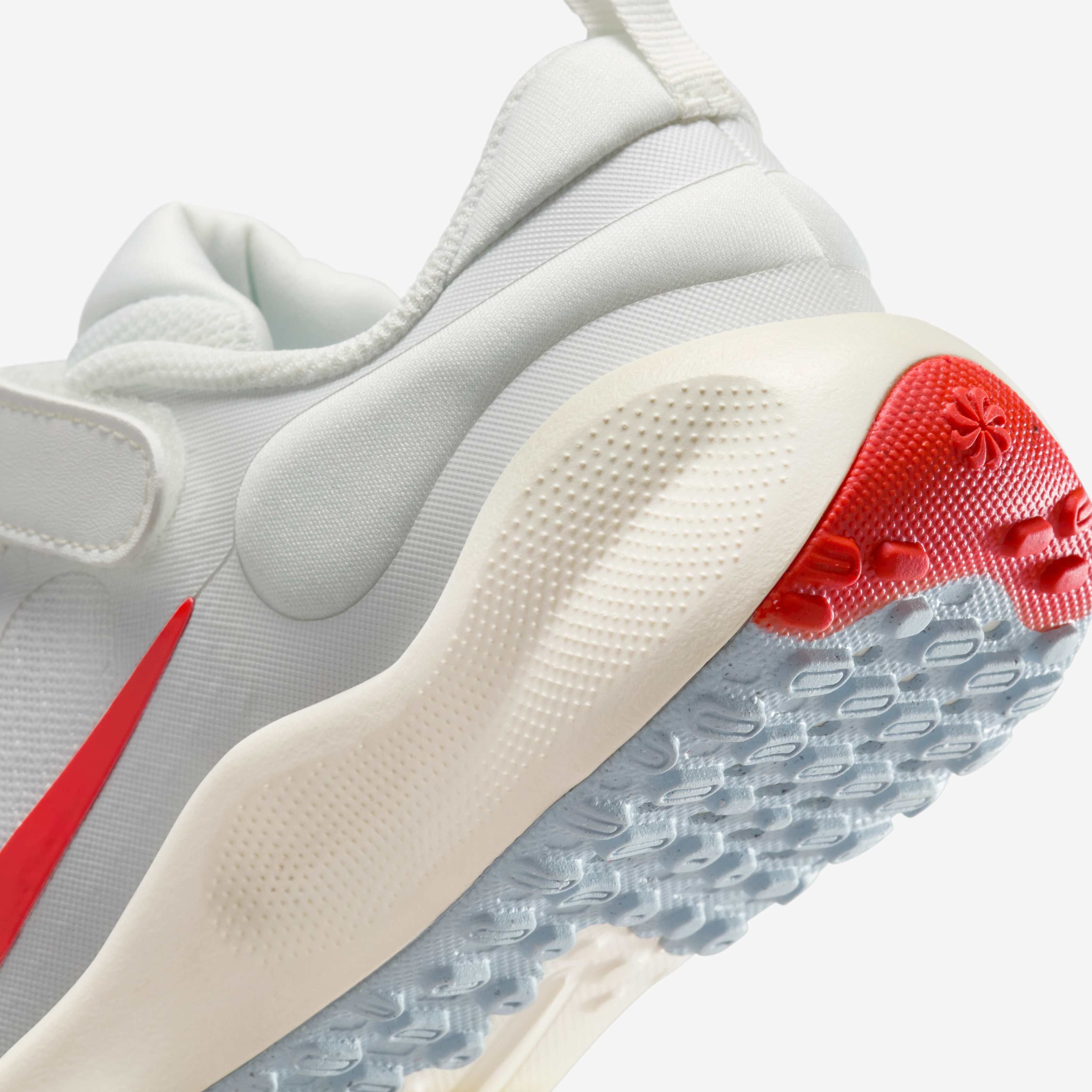 Nike Revolution 7 image number 7