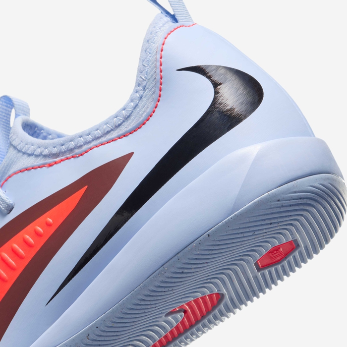 Nike Jr. Phantom 6 Low Academy image number 7 Nike Jr. Phantom 6 Low Academy image number 7