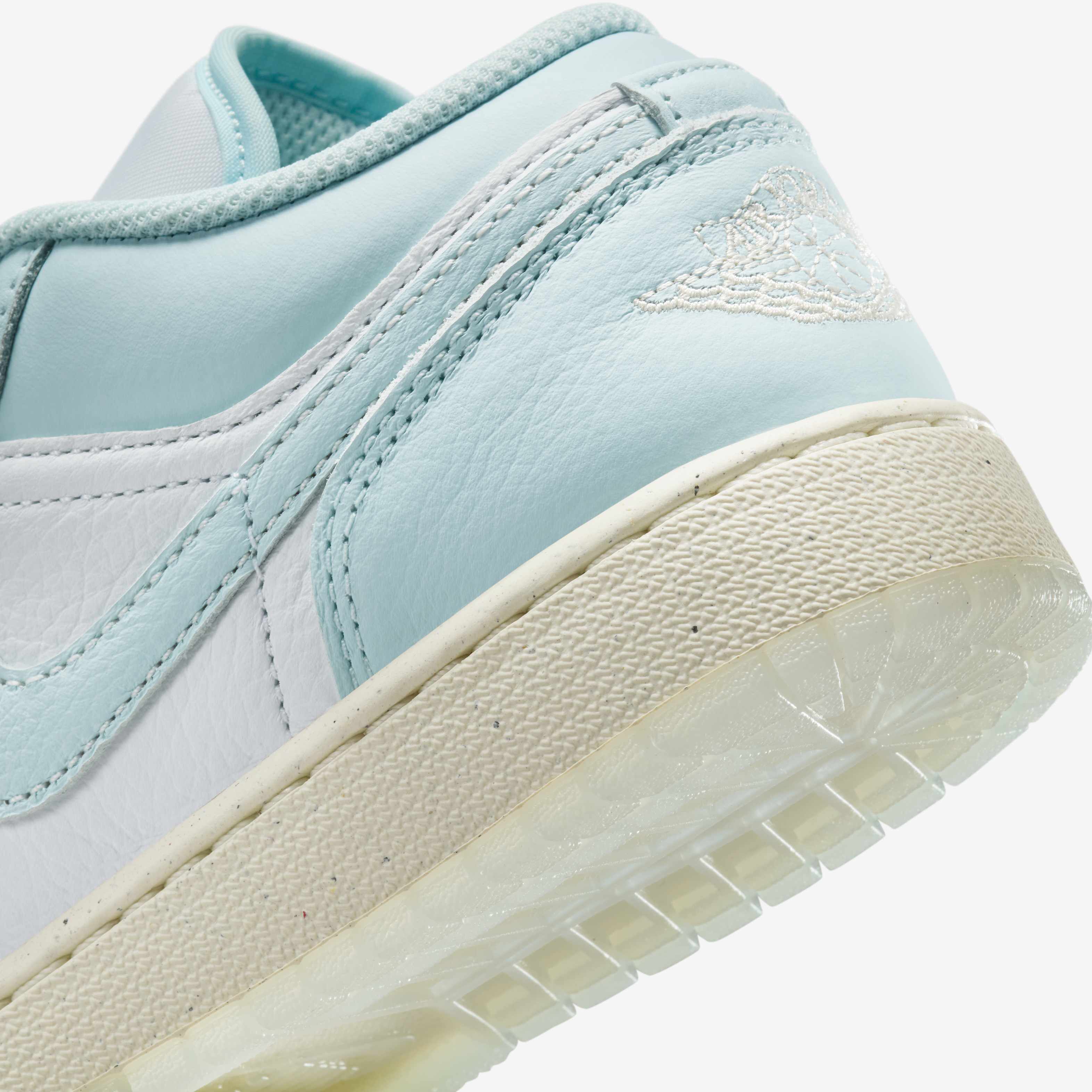 اير جوردن 1 لو اس اي image number 7