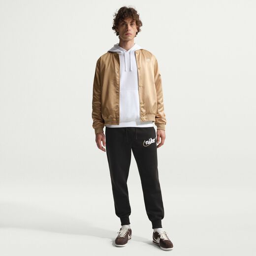 Nike Sportswear Club