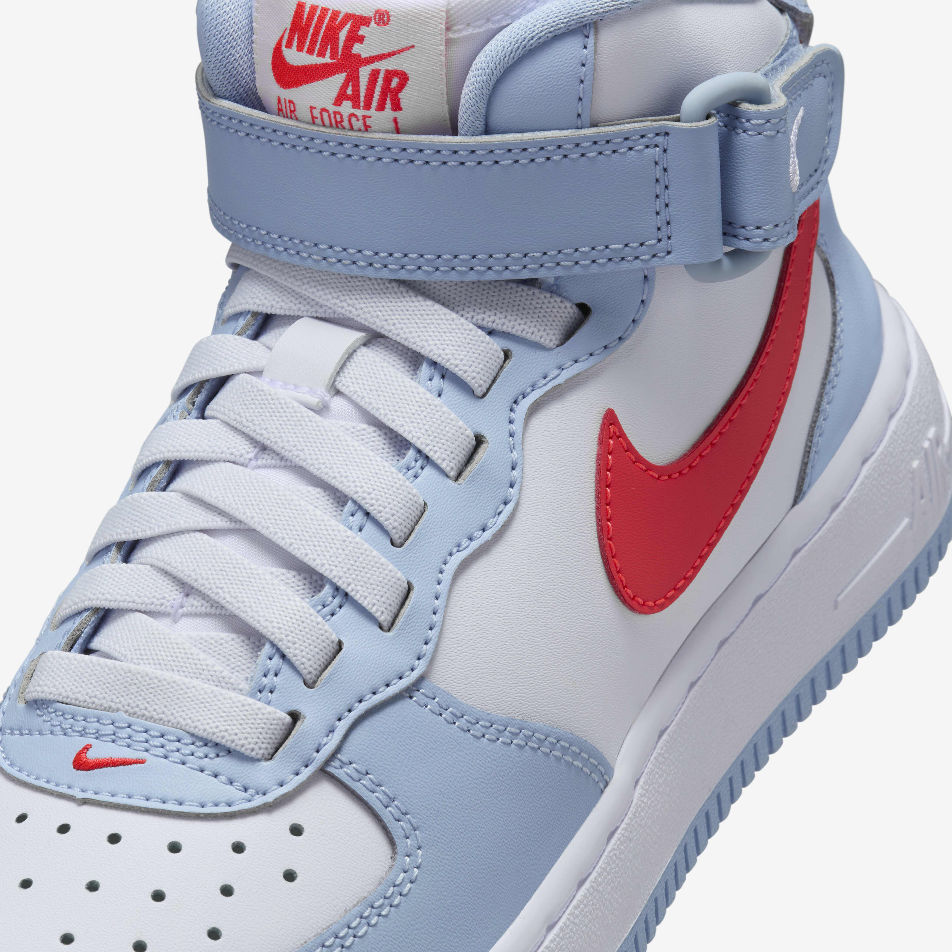 Buy Nike Air Force 1 Mid EasyOn
