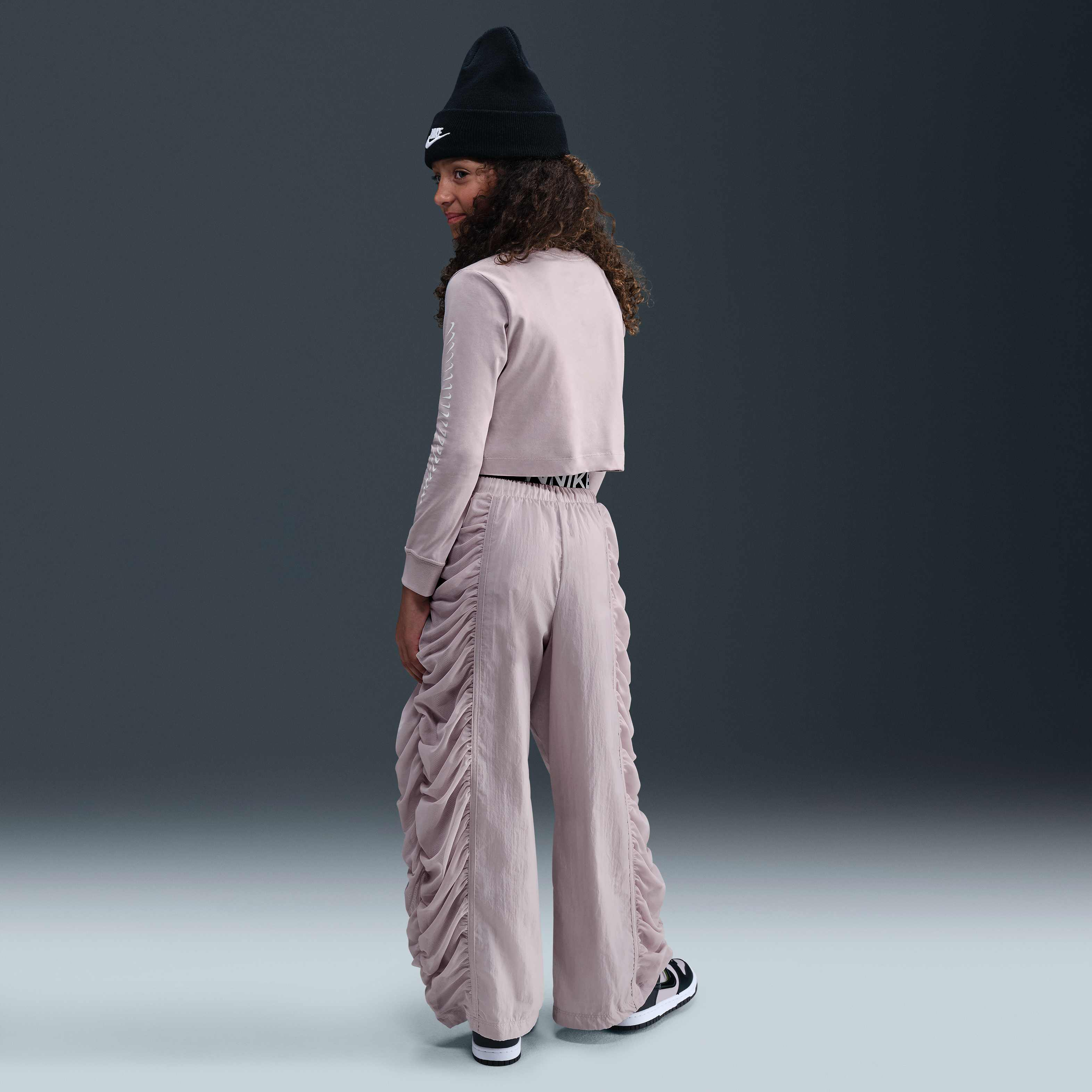 Nike Sportswear image number 4