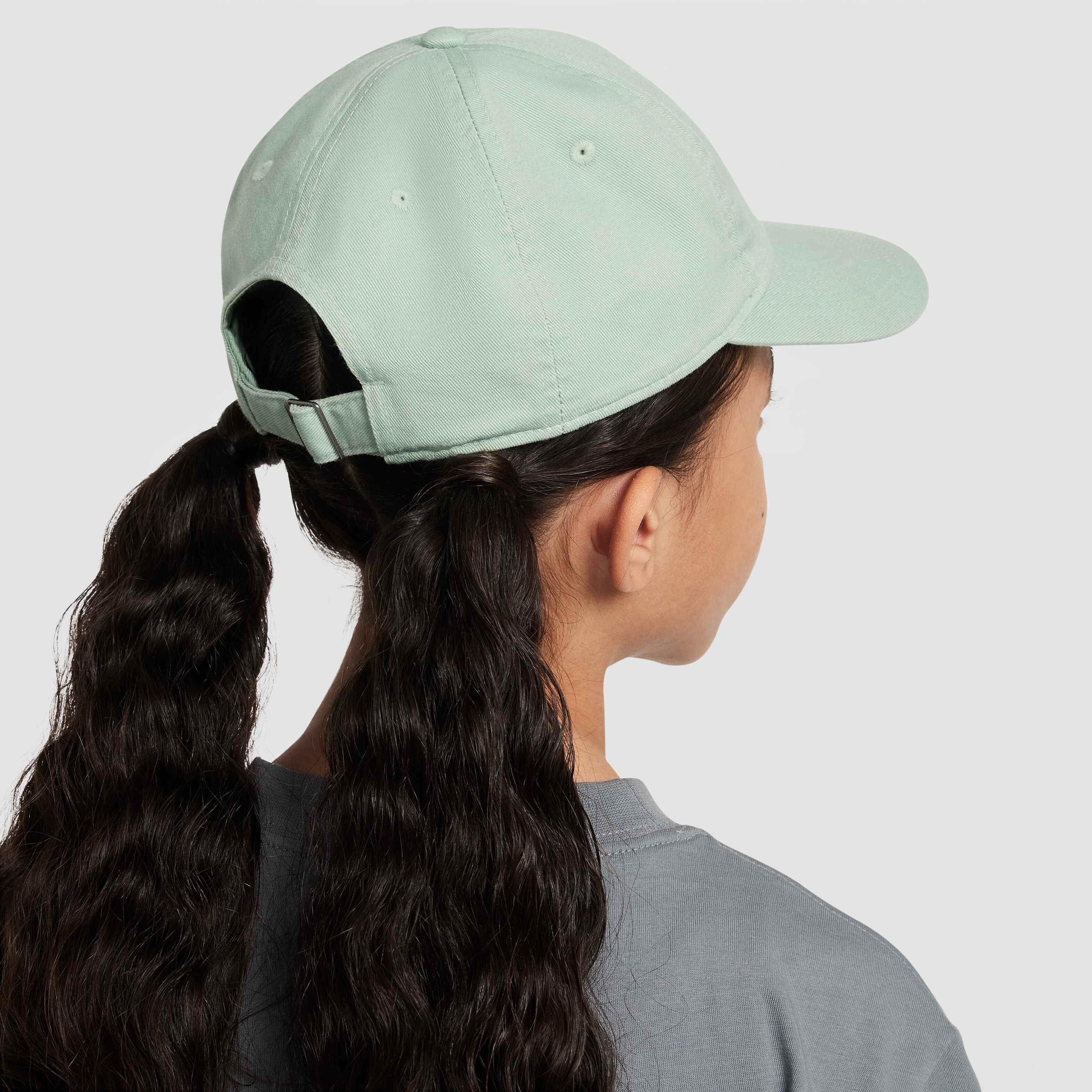 نايكي كلوب image number 1