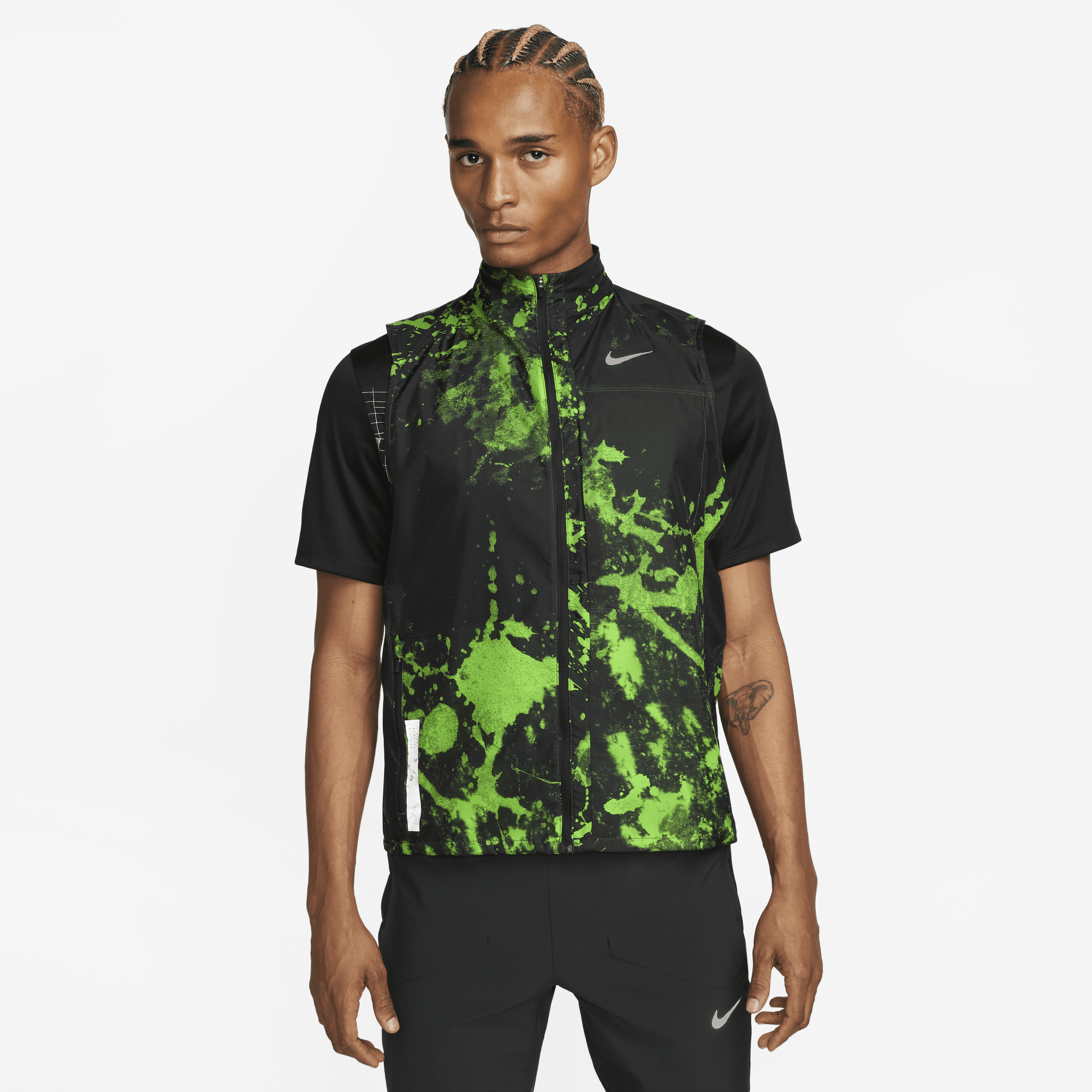 Shop Repel Run Division Men s Running Singlet Nike UAE
