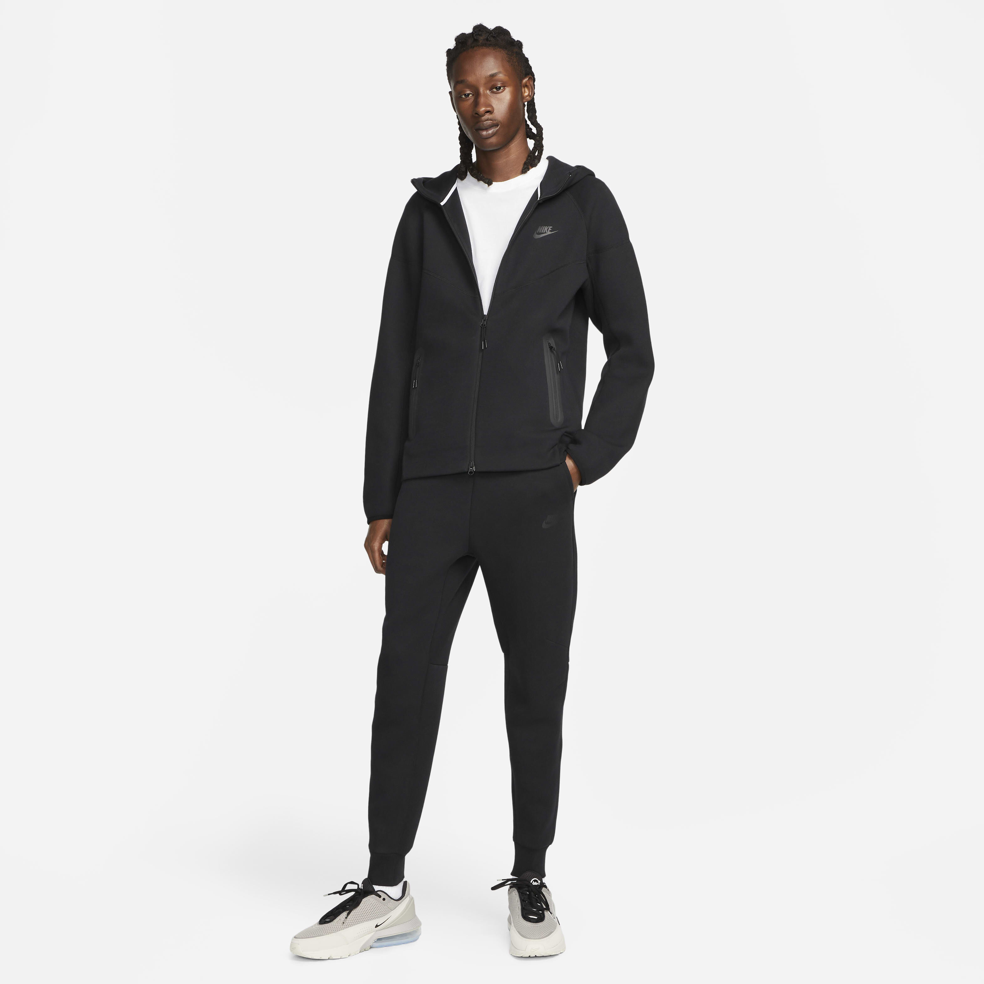 Nike Sportswear Tech Fleece image number 8
