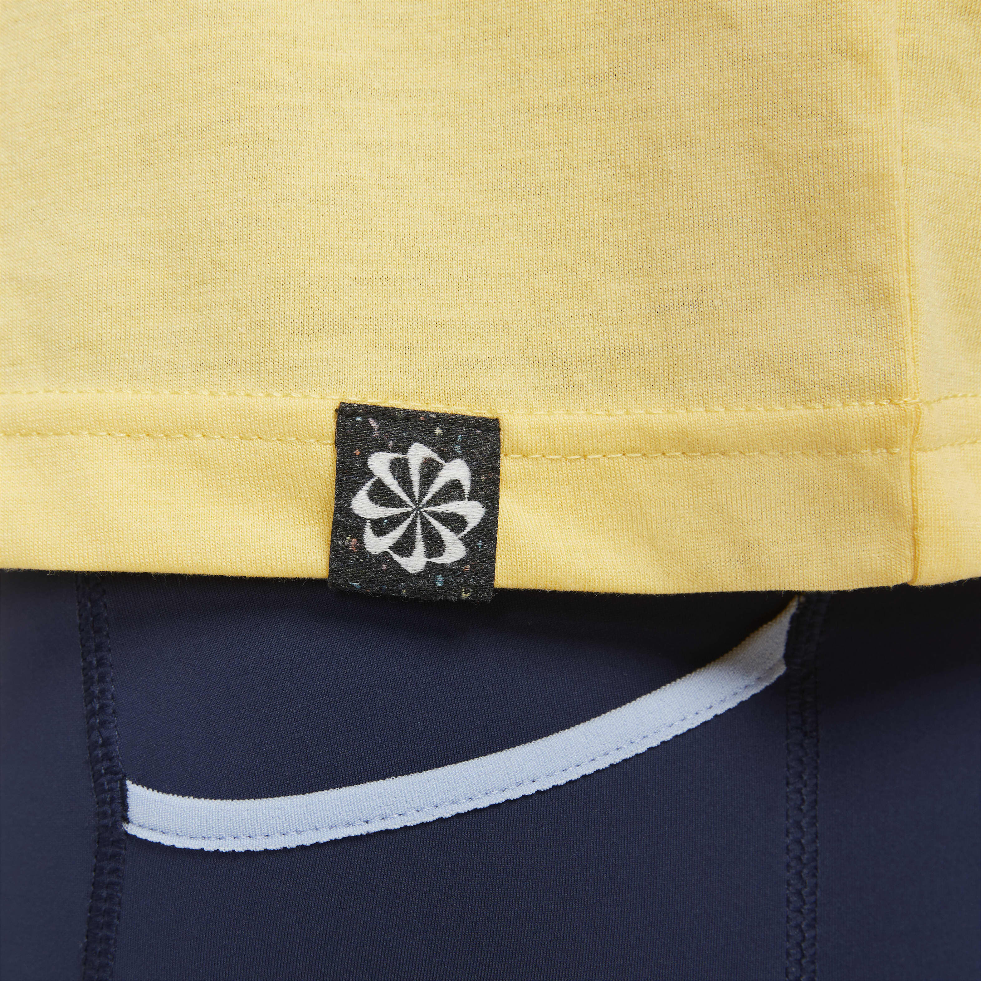 نايكي دراي-فت تريل image number 4