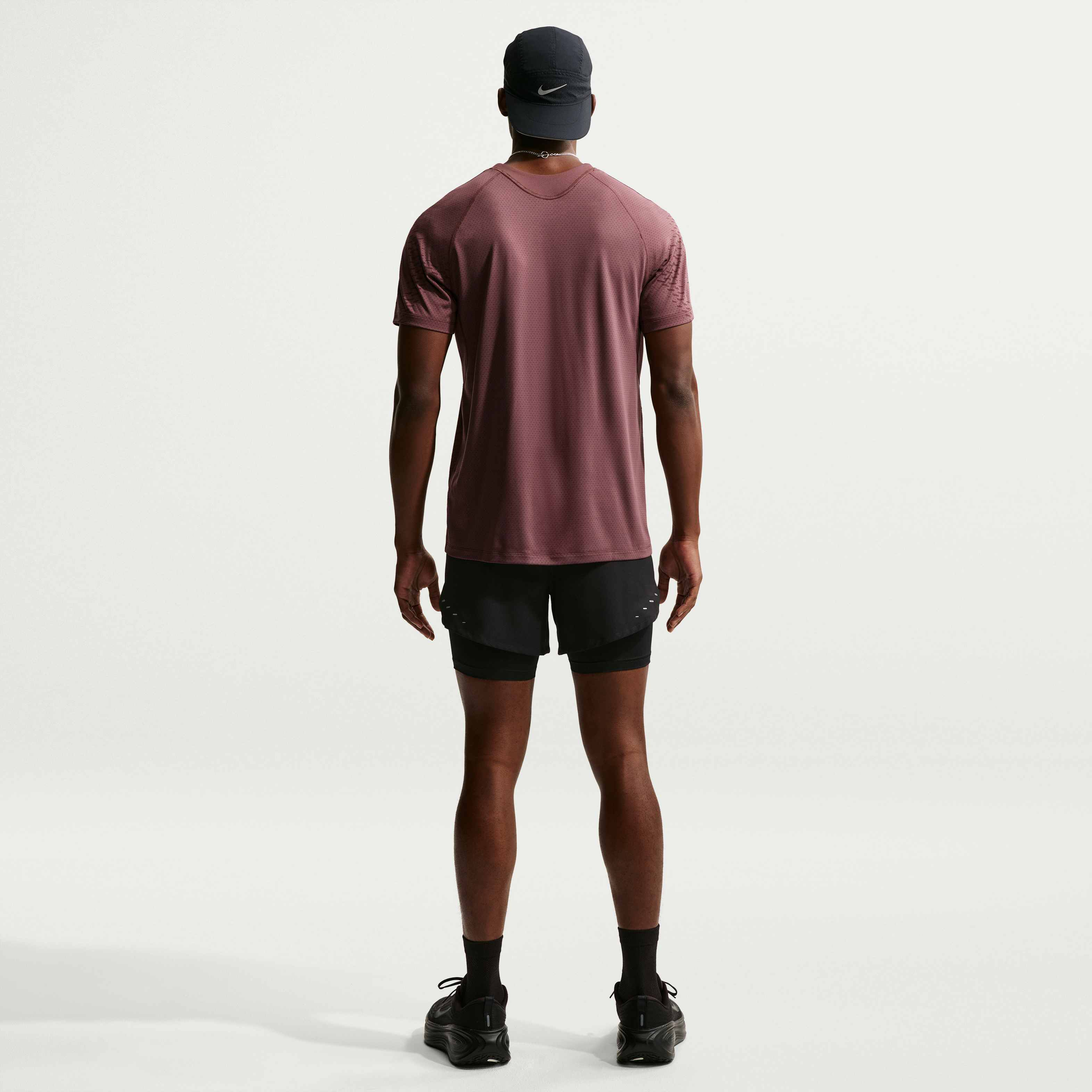 نايكي سترايد image number 4