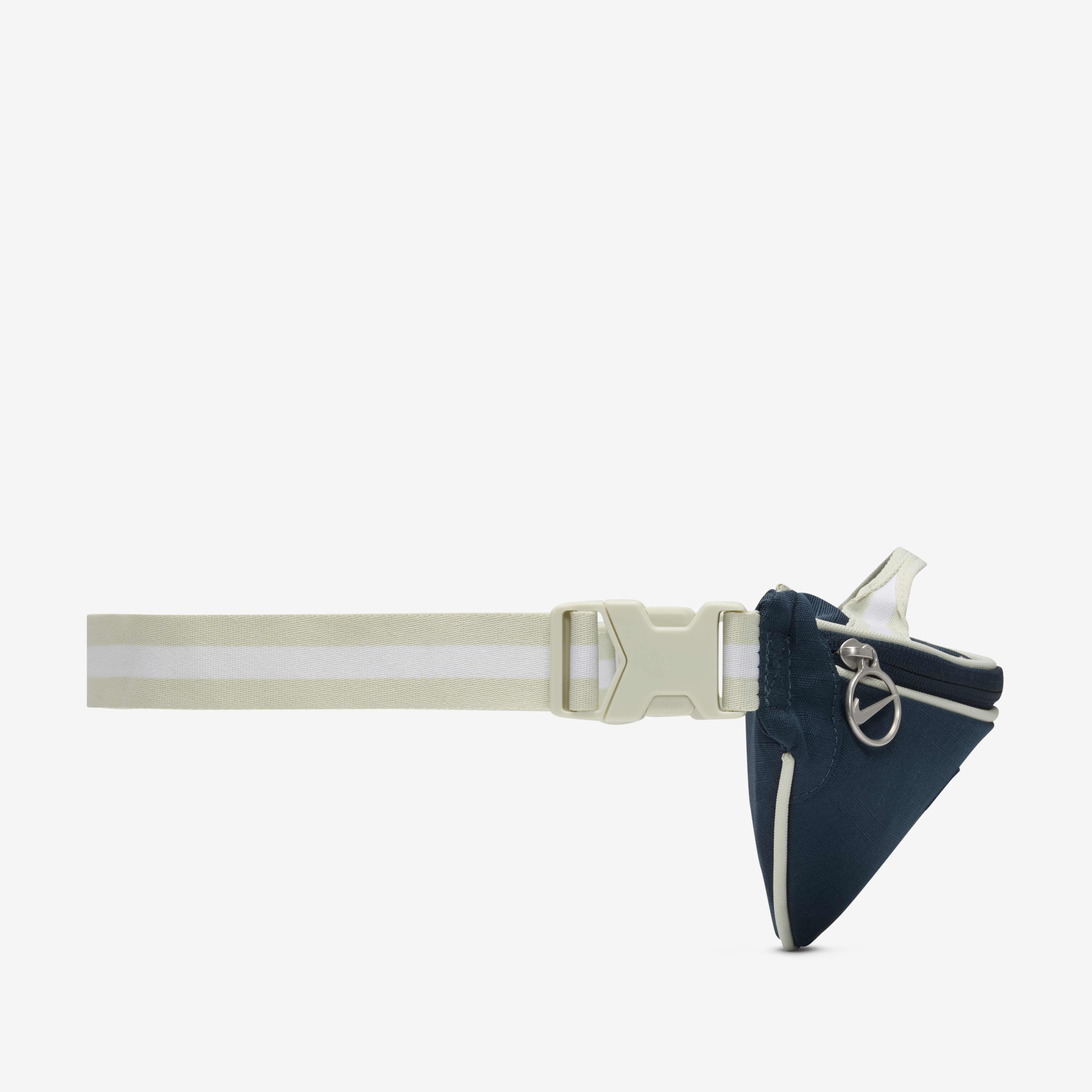 Nike Heritage image number 2