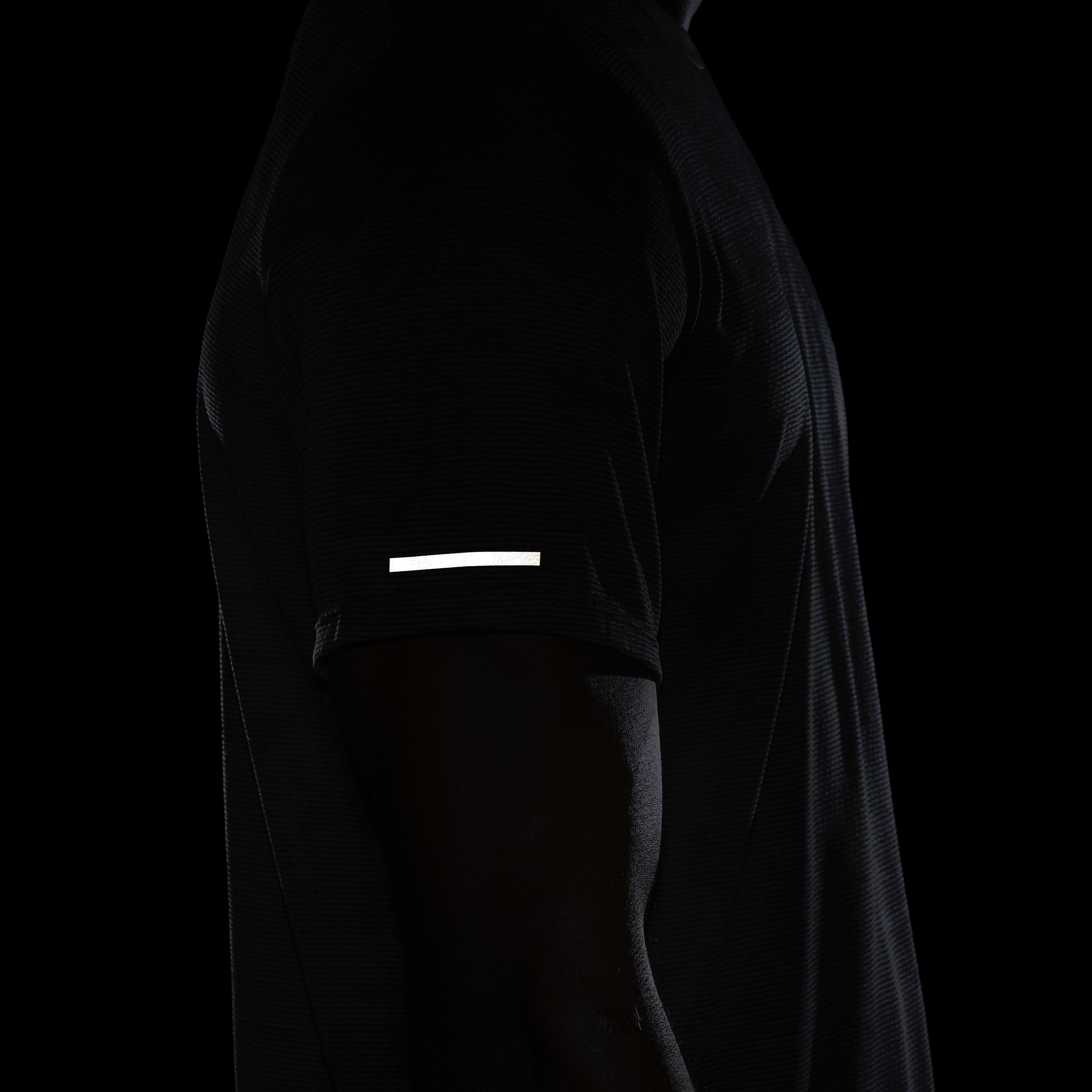 Nike Running Division image number 7