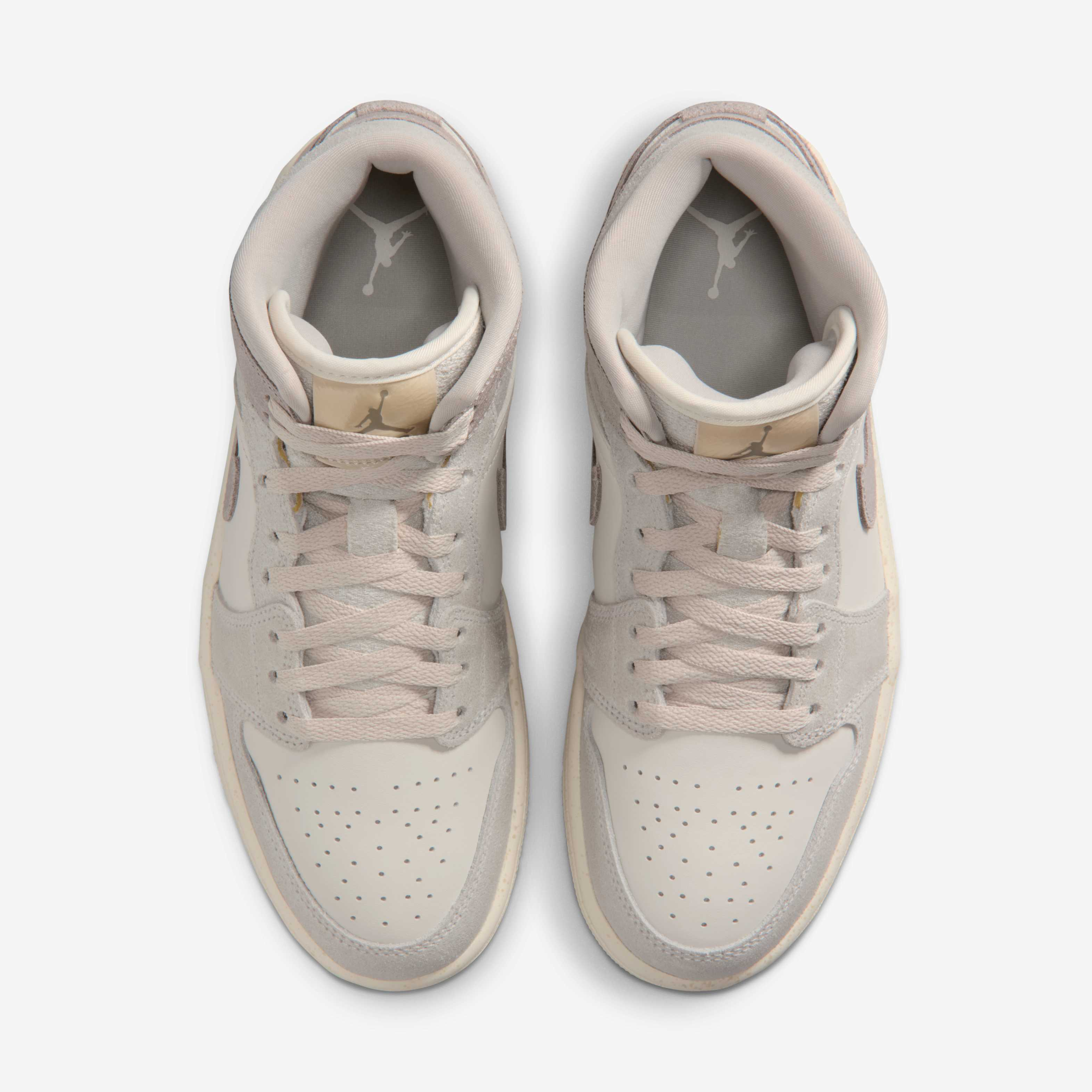 Air Jordan 1 Mid SE image number 3