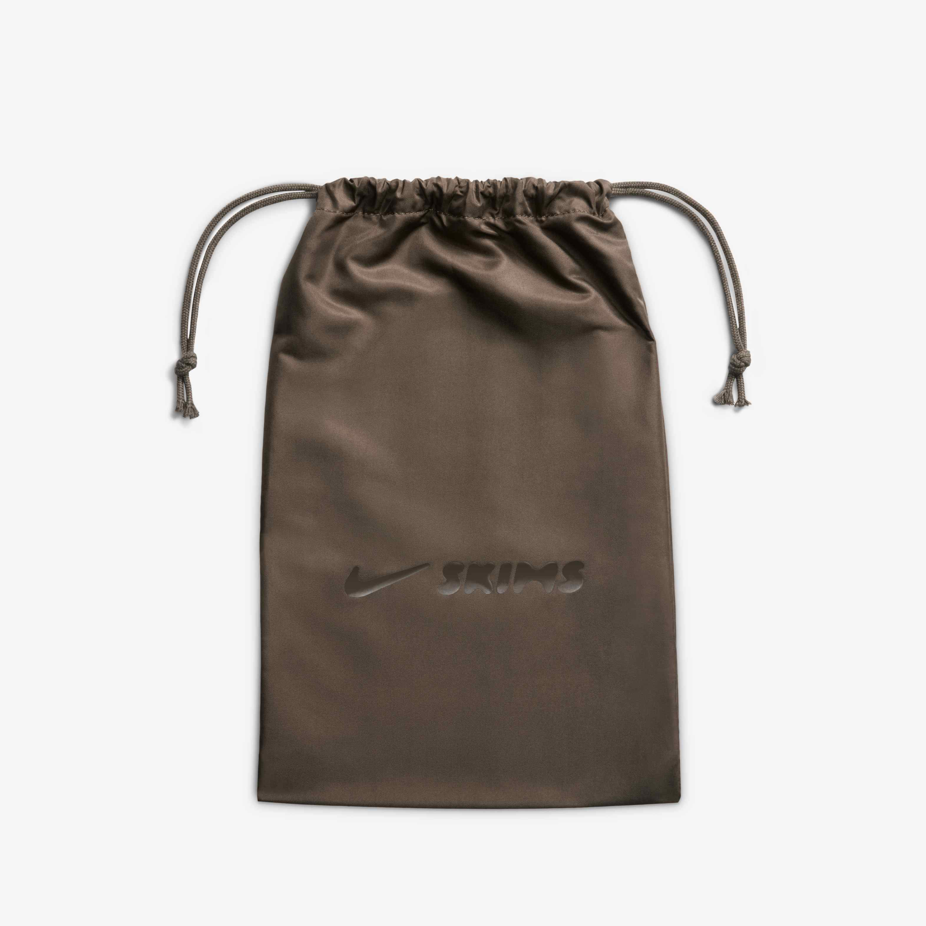 NikeSKIMS ريفت ساتين image number 8