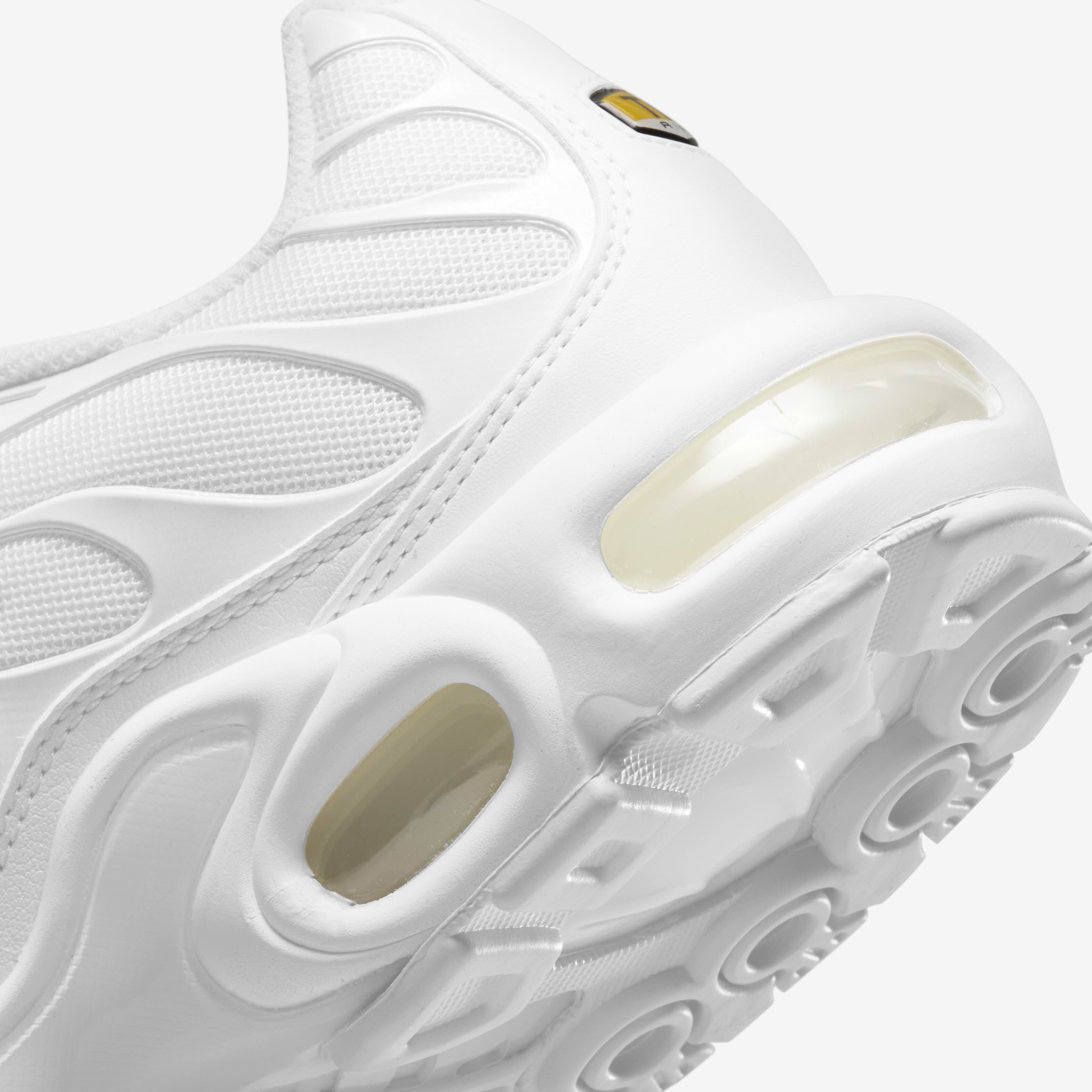 Nike Air Max Plus image number 7