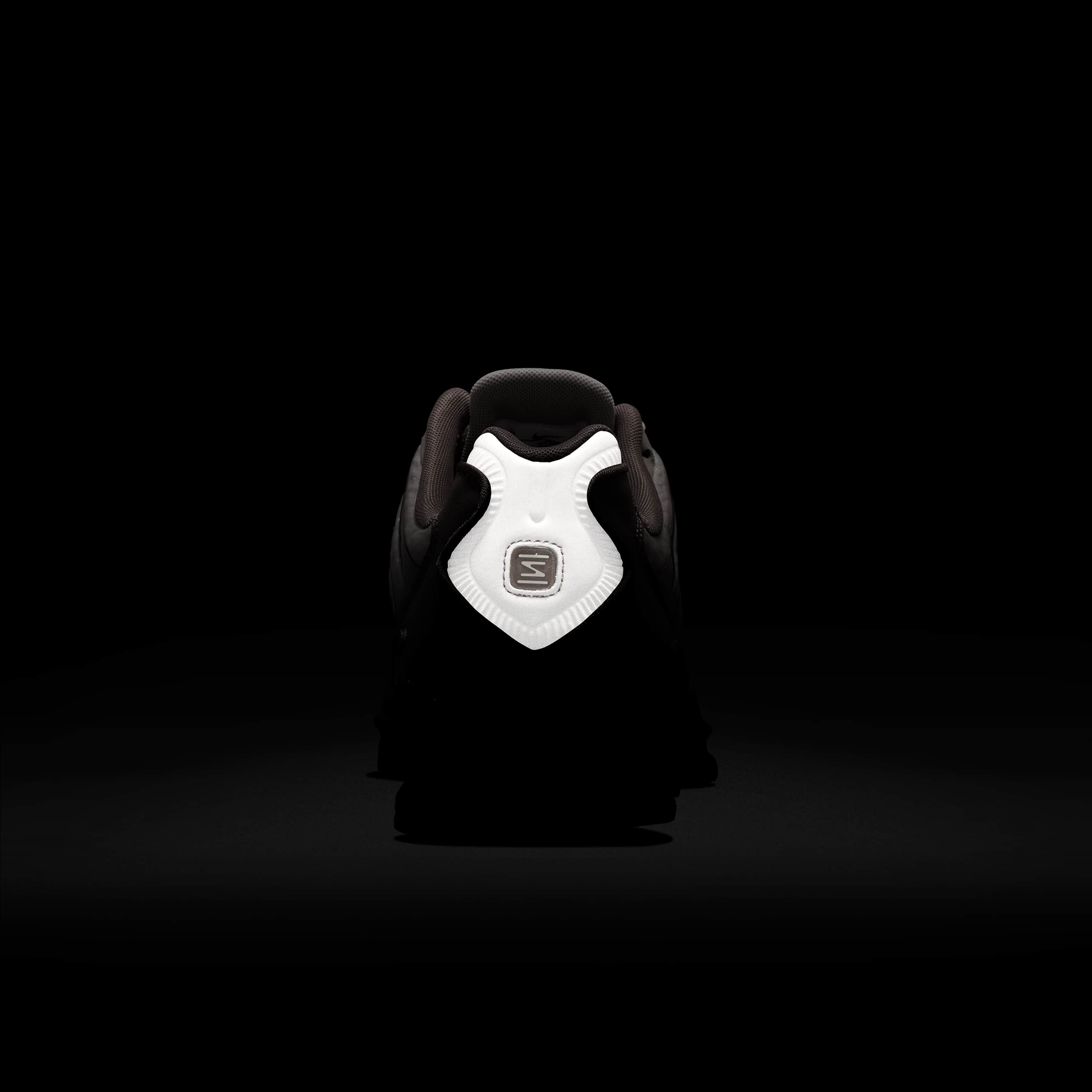 Nike Shox TL image number 7