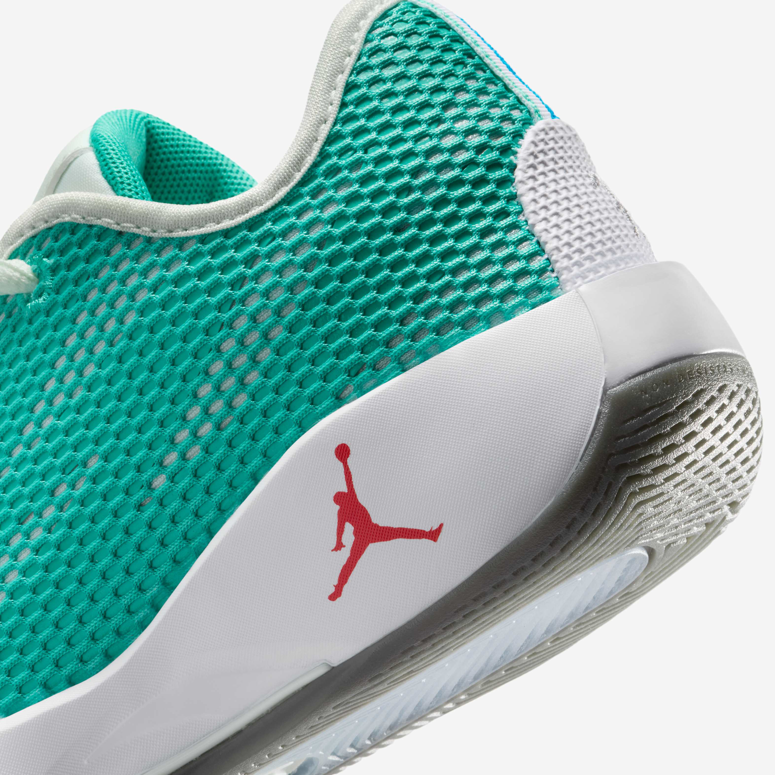 Luka 77 image number 7