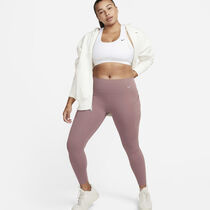 Nike Universa