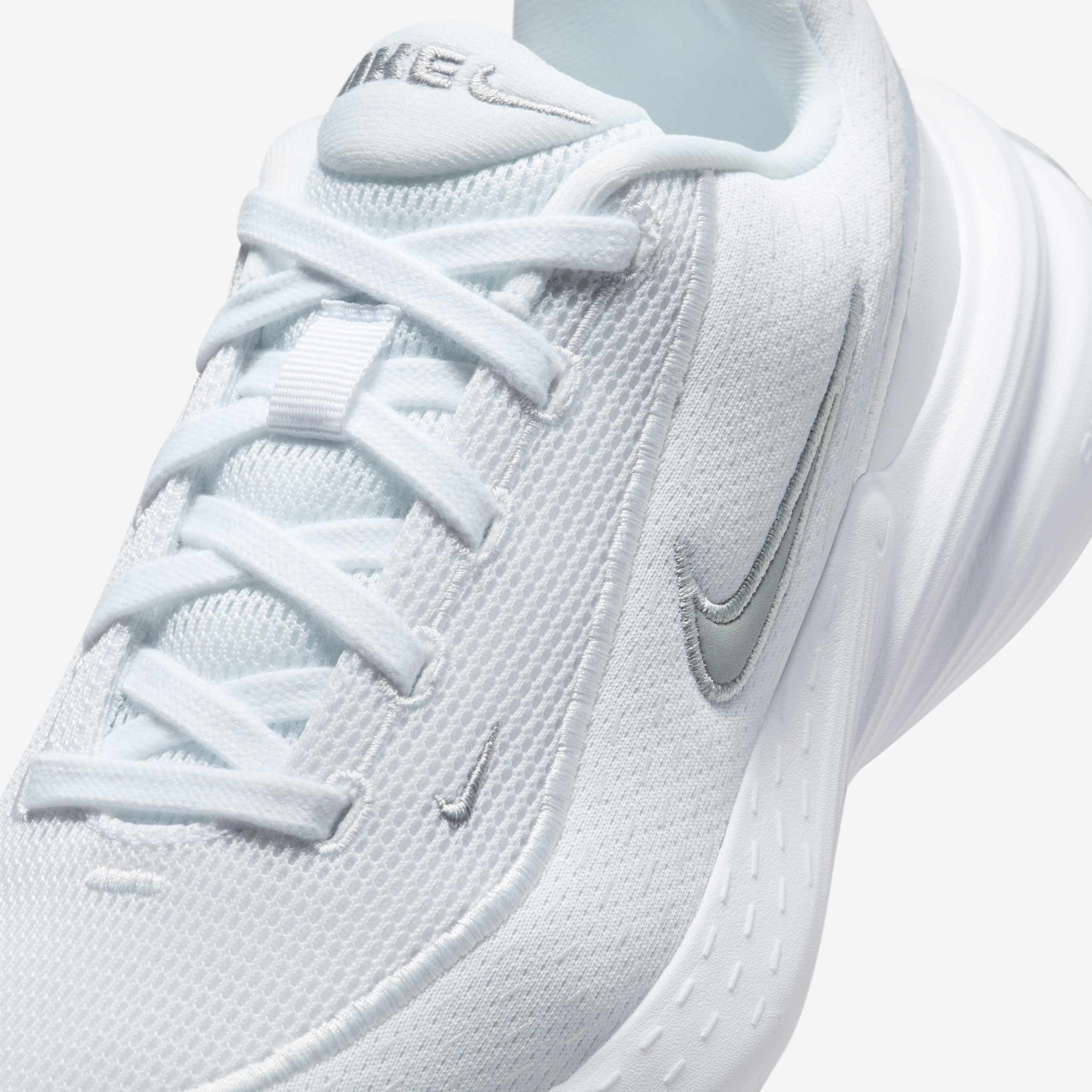 Nike Uplift SC image number 6