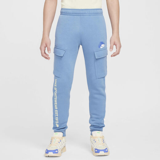 Nike Sportswear Standard Issue