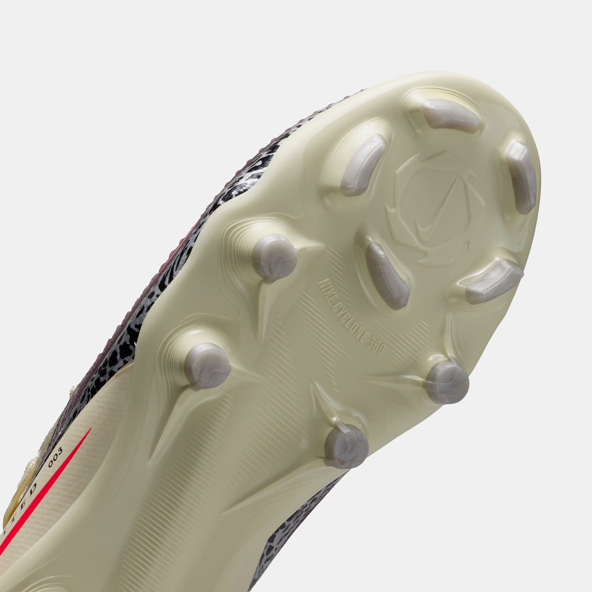 Nike United Jr. Phantom 6 Low Pro image number 7