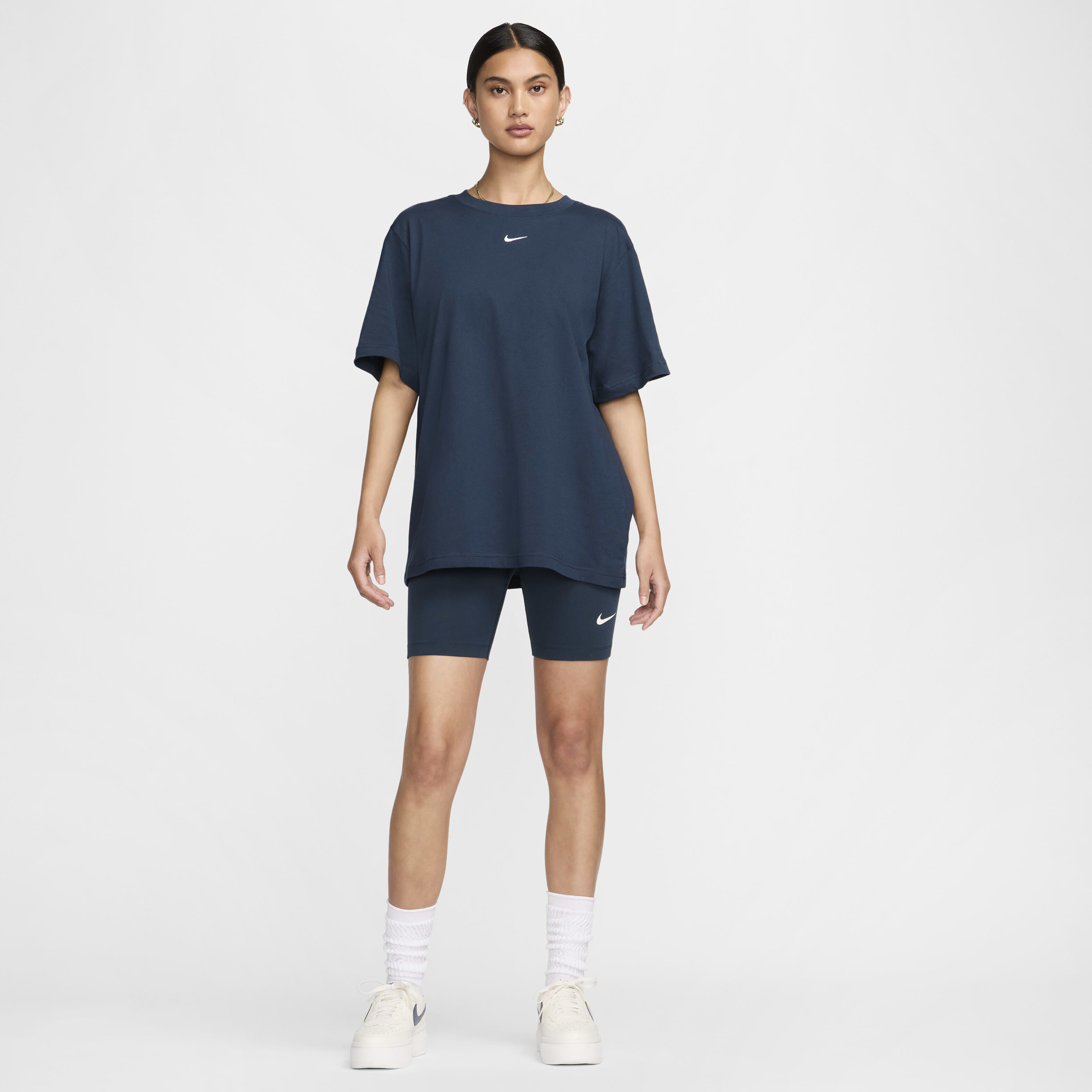 Nike Sportswear Essential