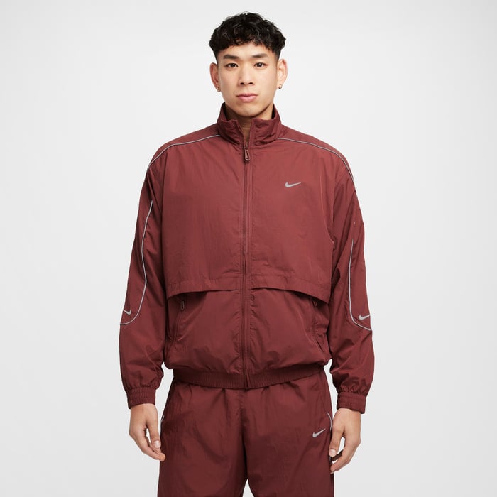 نايكي سبورتسوير سولو سووش image number 0 نايكي سبورتسوير سولو سووش image number 0