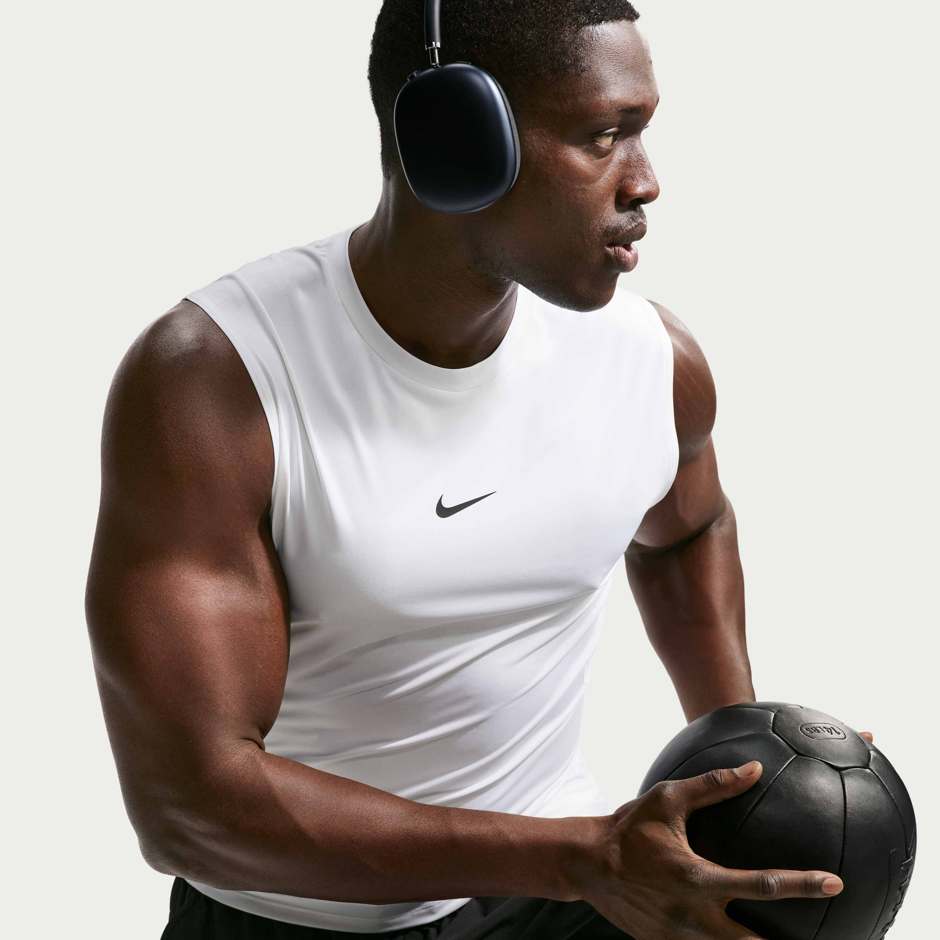 نايكي برو image number 7