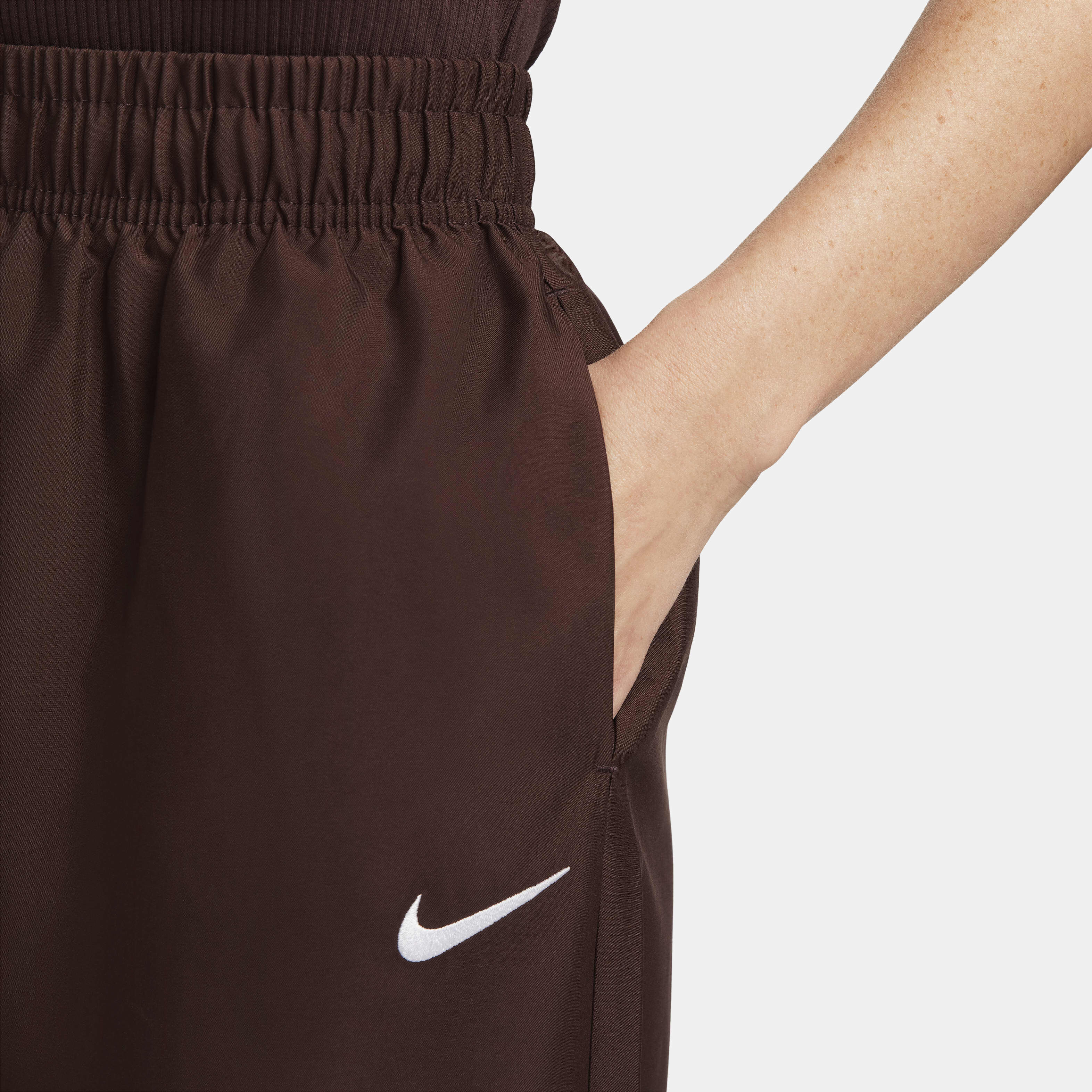 نايكي سبورتسوير image number 2