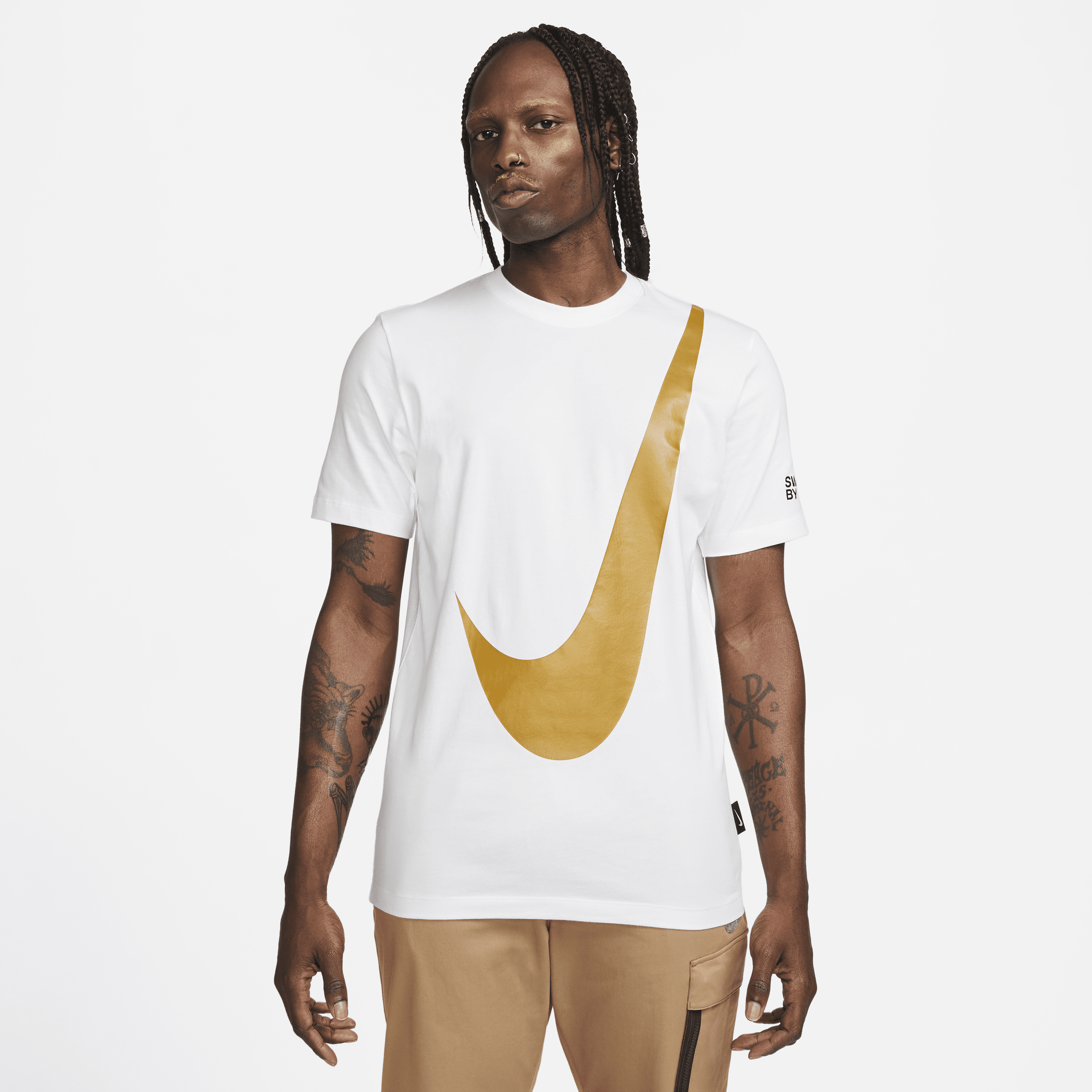 Nike gold outlet t shirt
