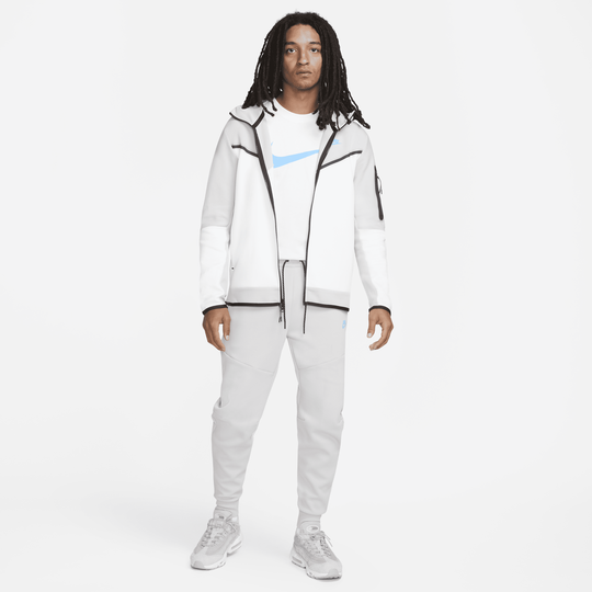 Nike costume top