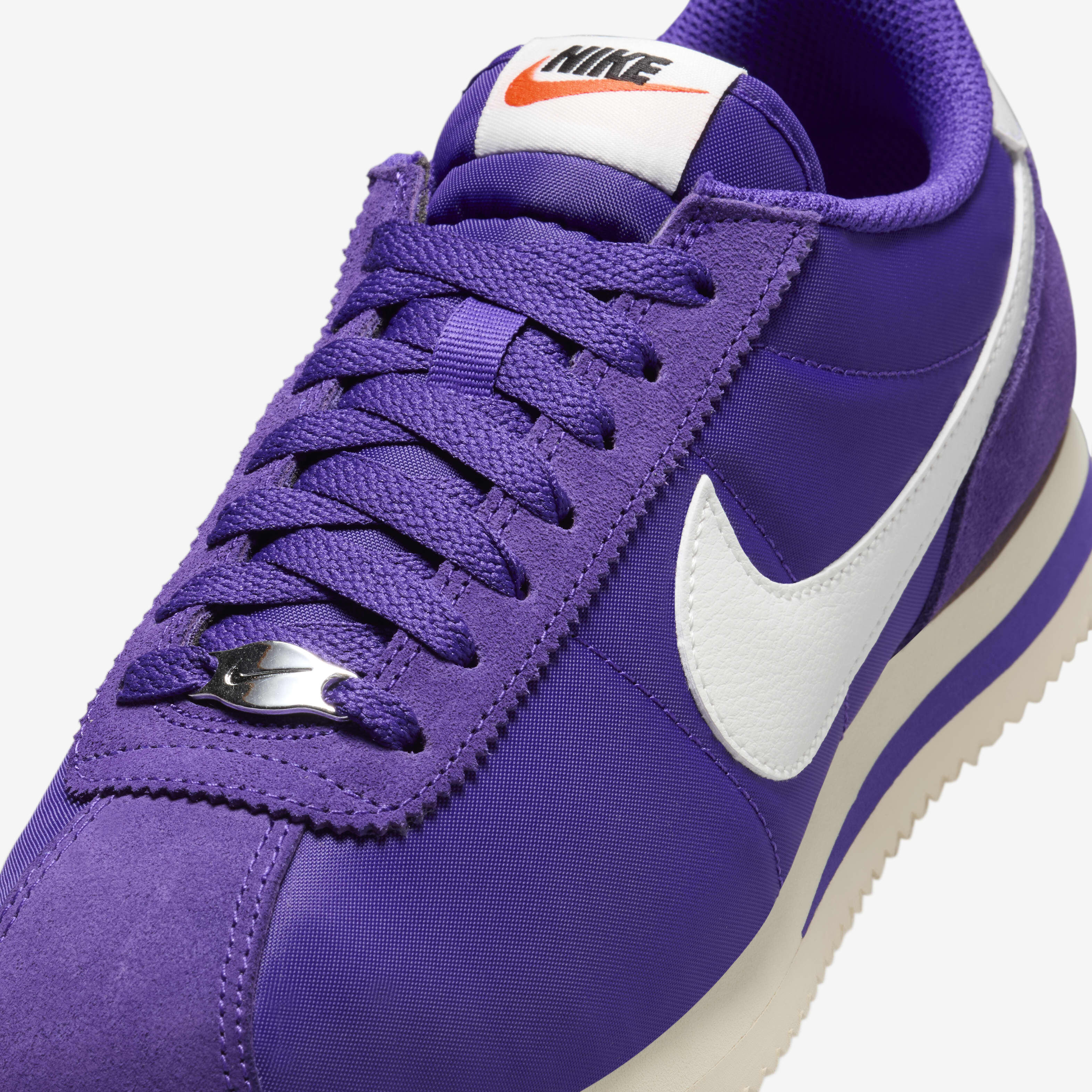 Nike cortez uae online