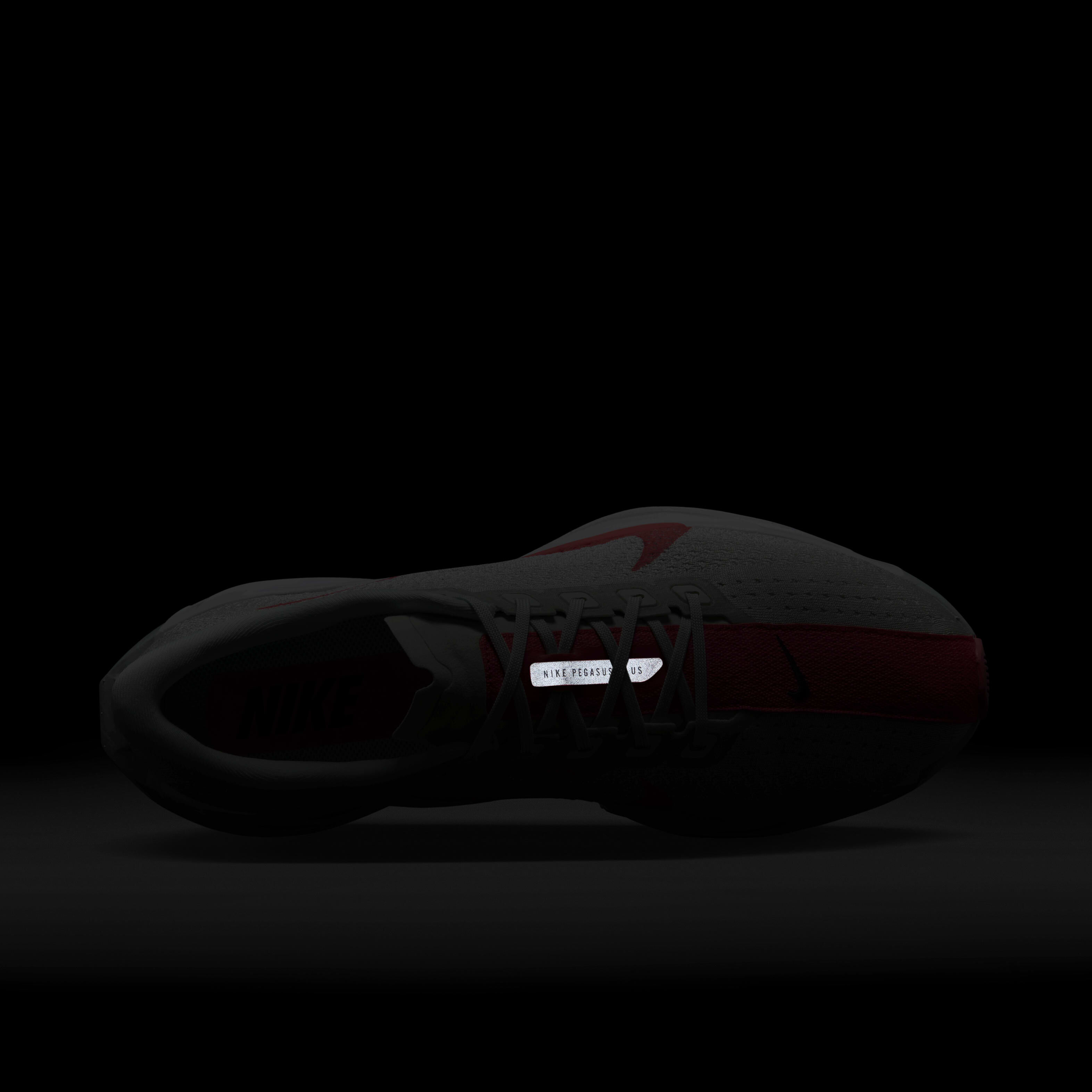 Nike Pegasus Plus image number 8