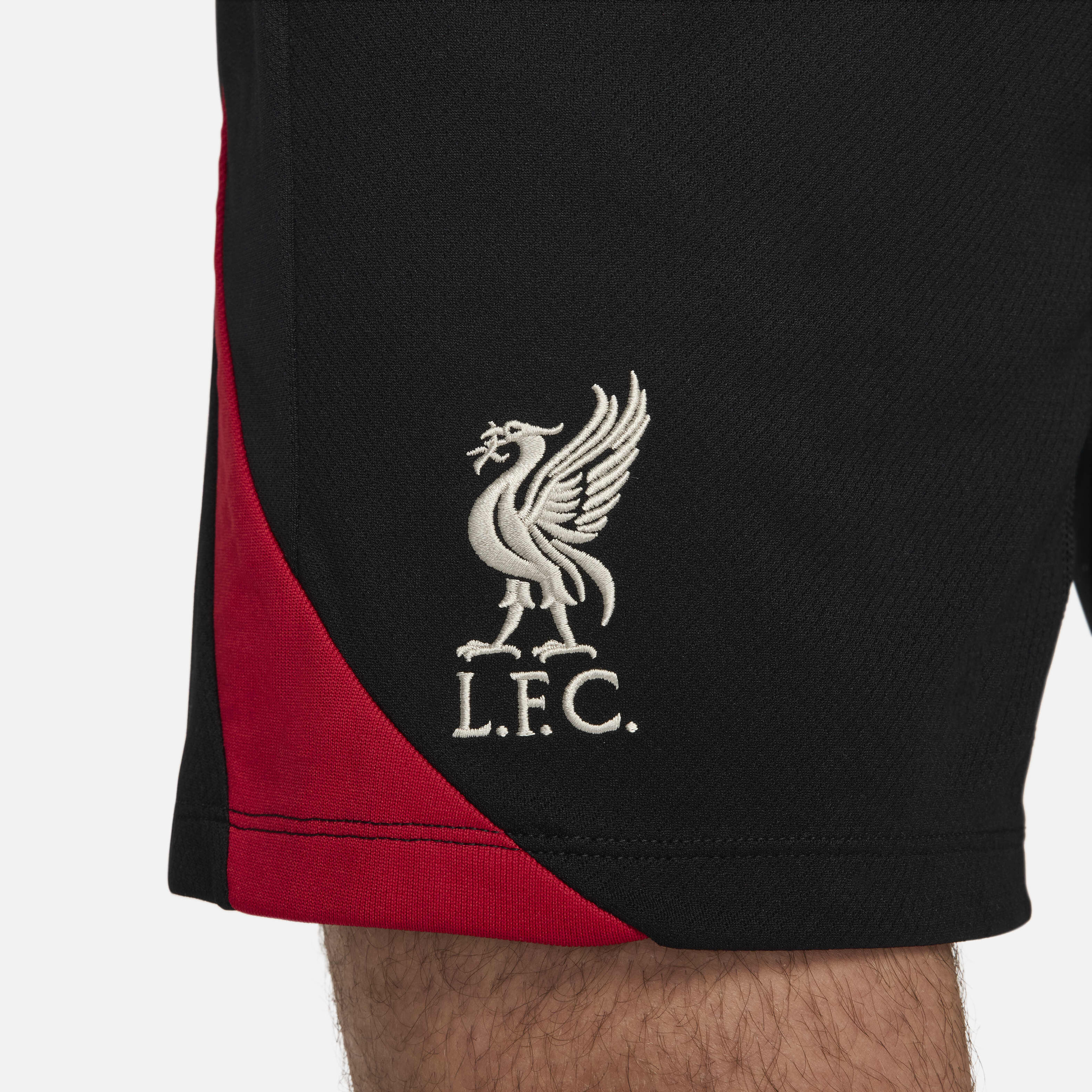 ليفربول F.C. سترايك image number 6